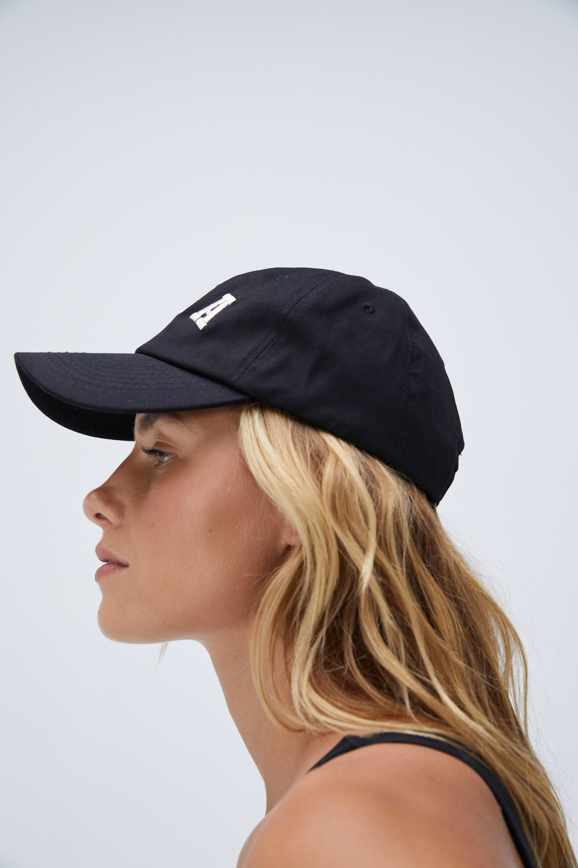 ADA Cap - Stylish Black & Cream Baseball Hat for Men & Women - Perfect for Outdoor Sports, Casual Wear & Sun Protection