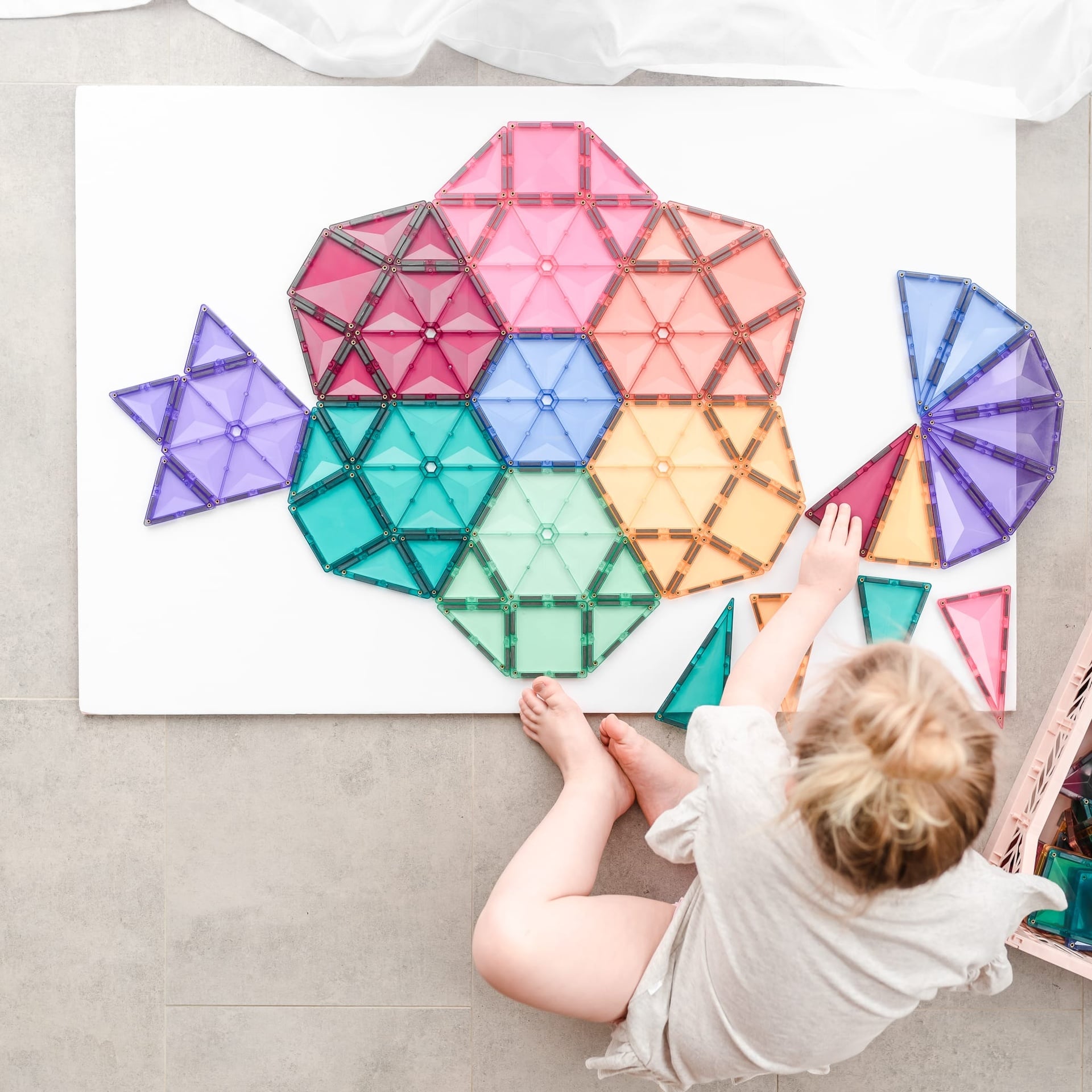 Connetix Magnetic Tiles Pastel 202 Piece Mega Pack - STEM Educational Building Toys for Kids, Creative Construction Play Set for Preschool Learning & Family Fun Activities