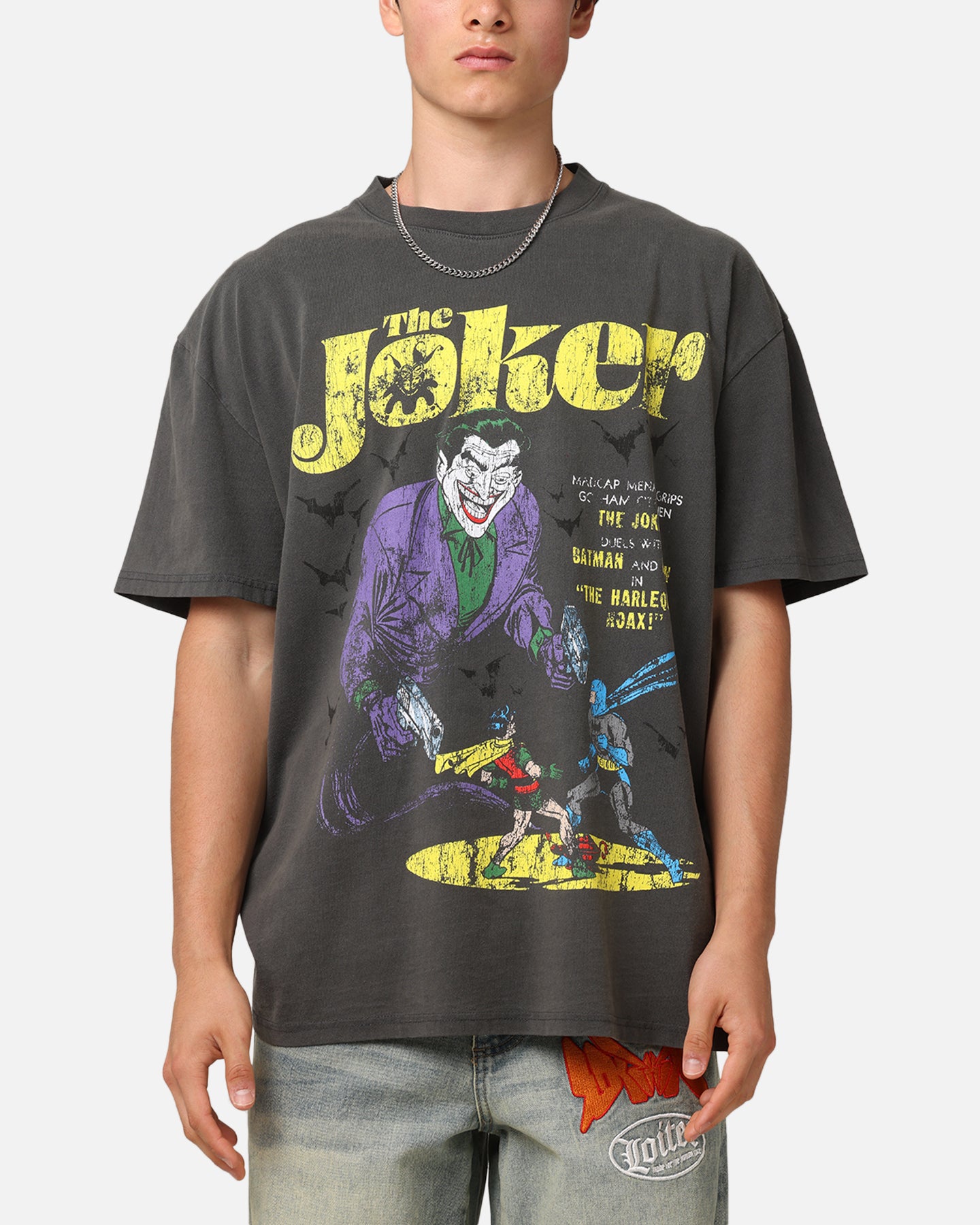 DC Batman The Joker Harley Quinn Vintage Graphic T-Shirt - Black Washed Cotton Tee for Men & Women - Perfect for Cosplay, Comic Con & Casual Wear