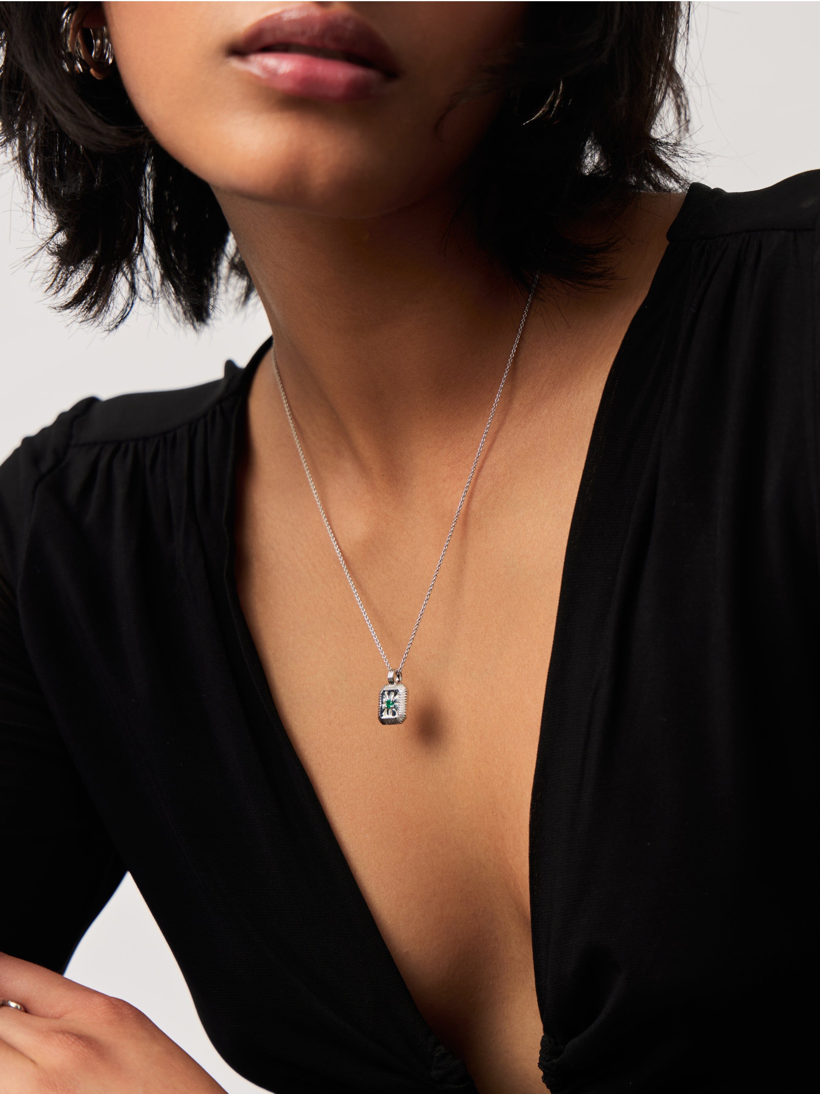 May Birthstone Necklace - Green Chalcedony Pendant for Women | Elegant Jewelry Gift for Mother's Day, Birthday & Anniversary | Perfect for Everyday Wear & Special Occasions