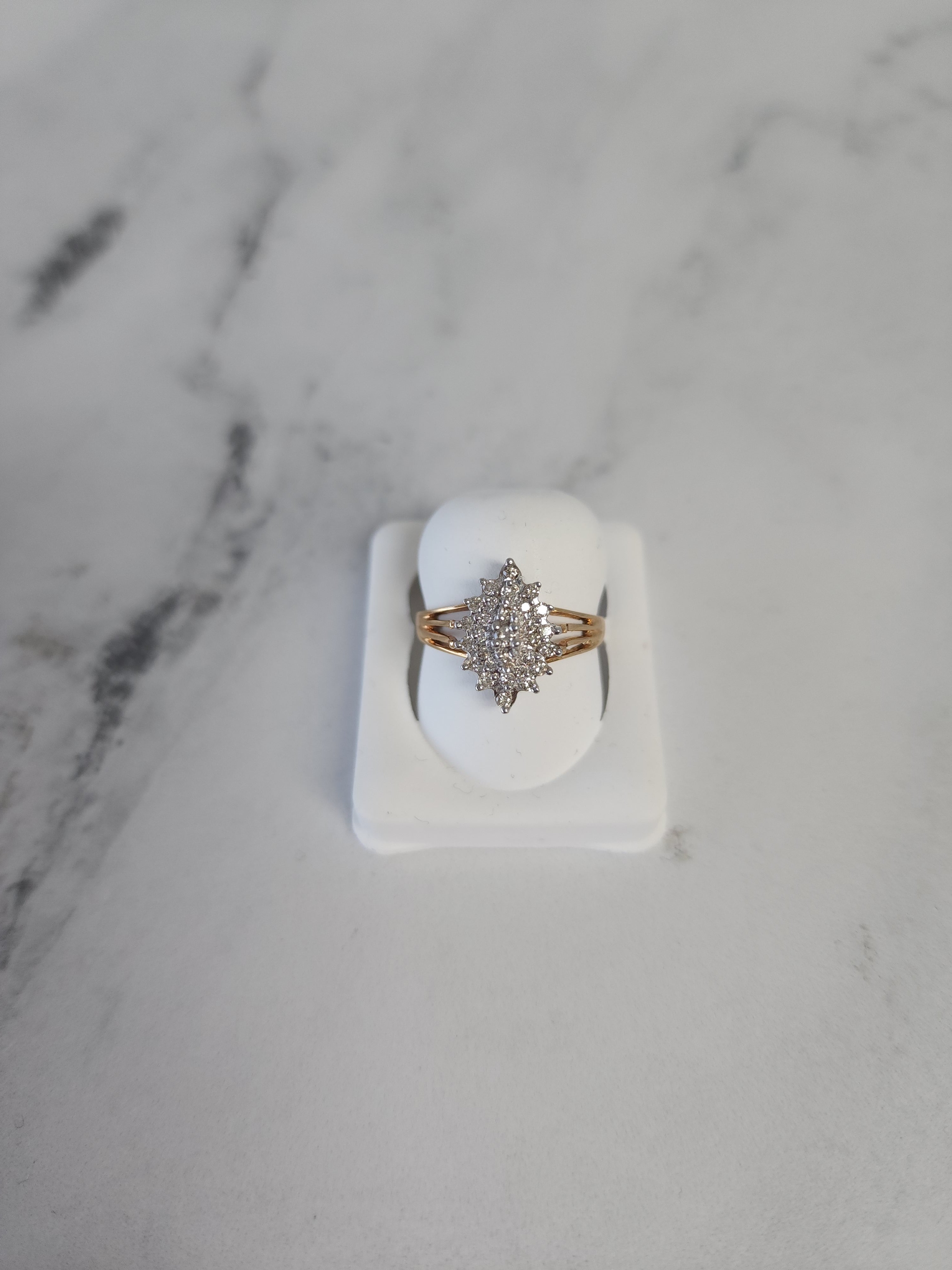 0.25cttw Diamond Cluster Ring in 14K Yellow Gold - Elegant Jewelry for Women, Perfect for Weddings, Anniversaries & Special Occasions