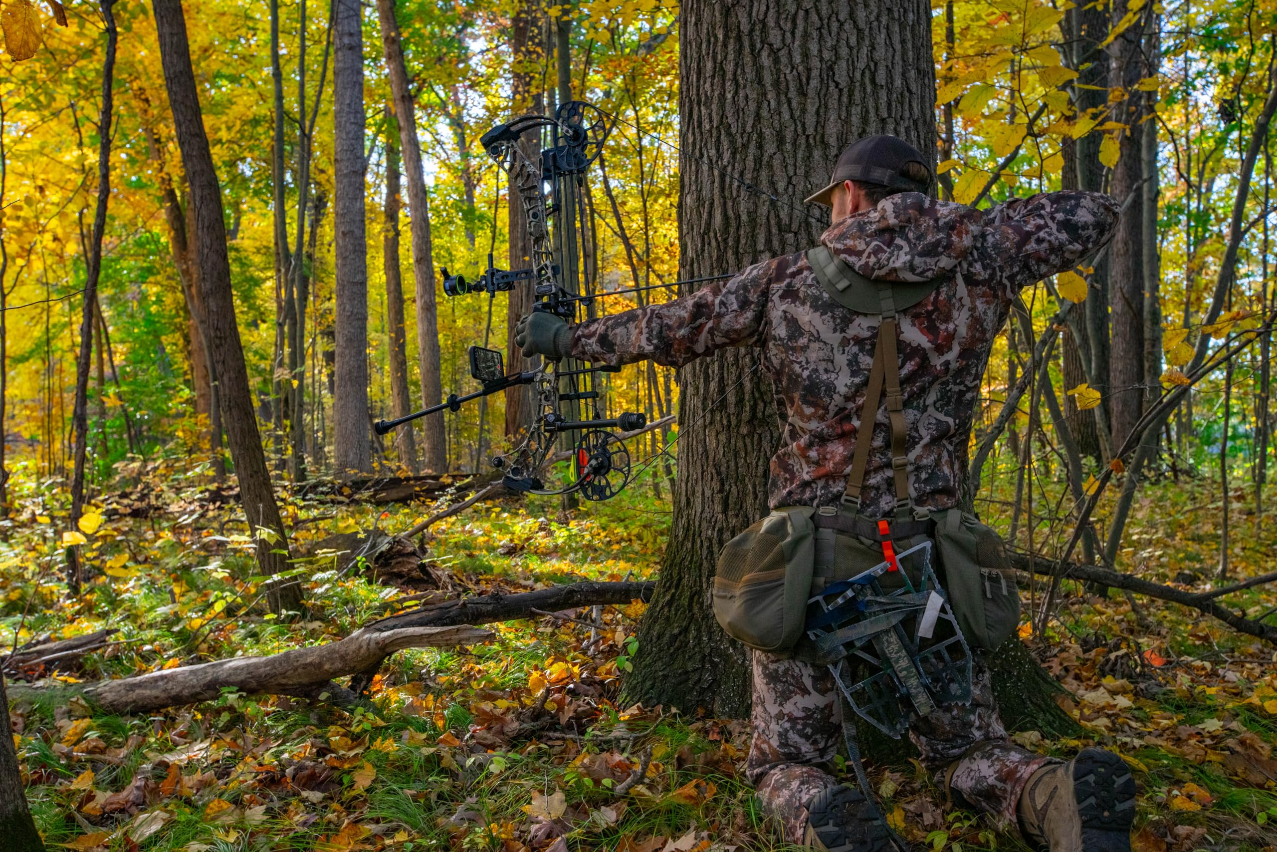 MAG-PRO Plus Magnetic Phone Mount for Compound Bow - Smartphone Holder for Hunting & Filming | Capture & Relive Your Hunting Adventures | Perfect for Bow Hunting & Outdoor Adventures