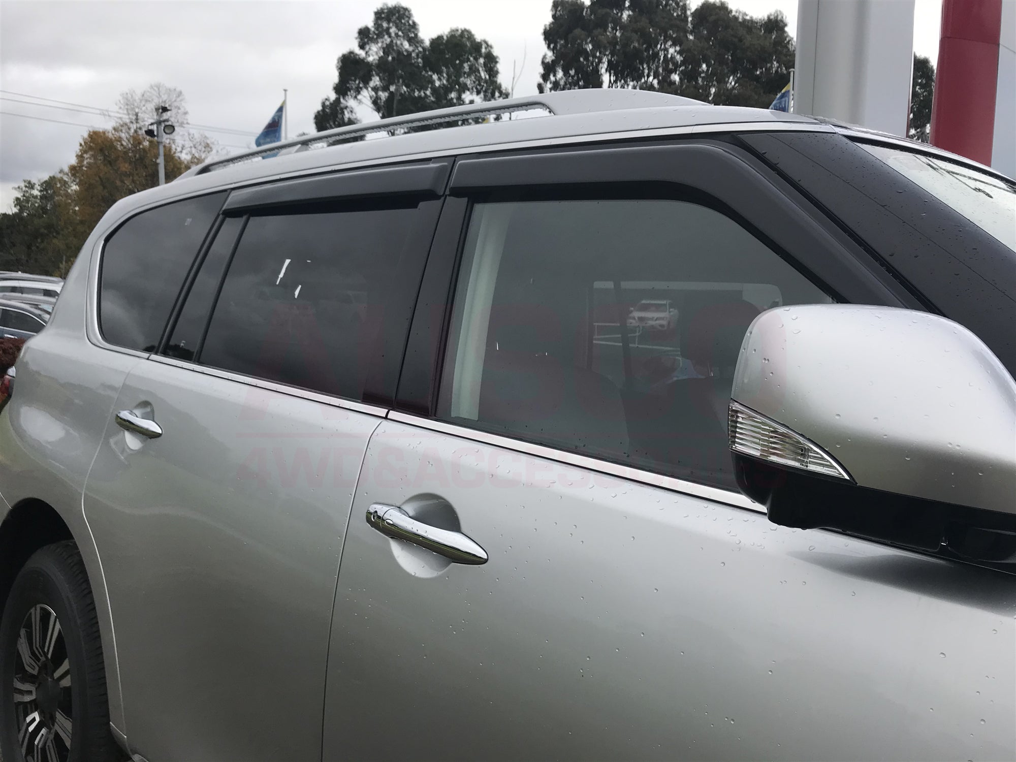 Premium Weather Shields for INFINITI QX80 Z62 (2015-2019) - Durable Wind & Rain Deflectors for Enhanced Driving Comfort in All Seasons