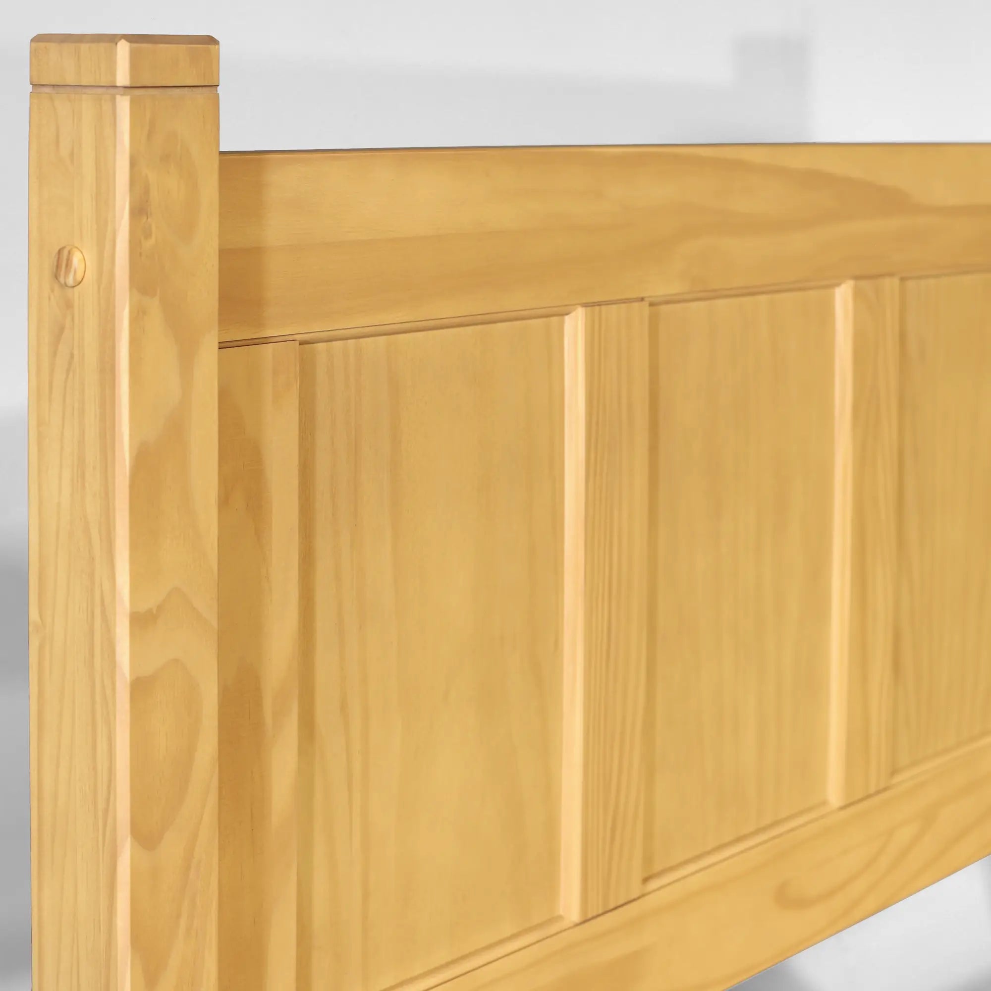 Shaker Panel Platform Bed Frame - Solid Wood Queen Size Bed with Storage, Modern Minimalist Design for Bedroom - Perfect for Small Spaces, Guest Rooms & Apartments