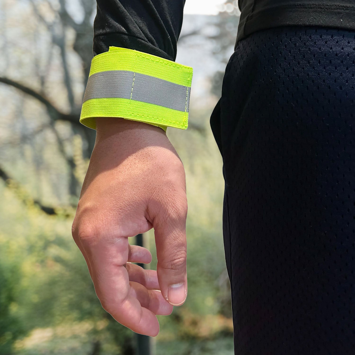 High Visibility Reflective Safety Bands for Wrist, Arm, Ankle & Leg - Reflective Gear with Adjustable Straps for Night Walking, Cycling, Running & Outdoor Activities
