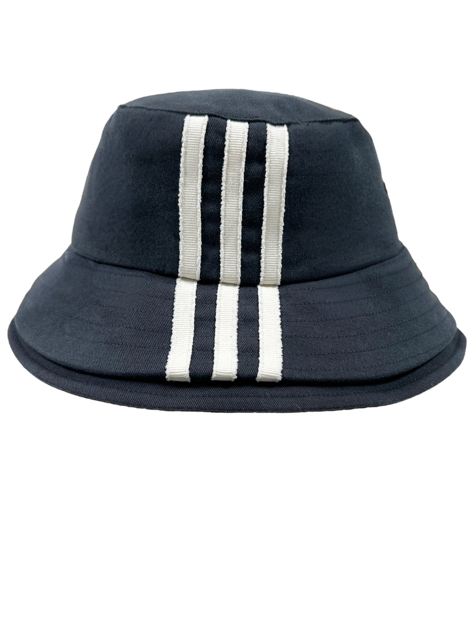 Y-3 JN7192 Y-3 STRP B Baseball Cap - Black | Stylish Unisex Hat for Men & Women | Perfect for Sports, Casual Wear & Outdoor Activities