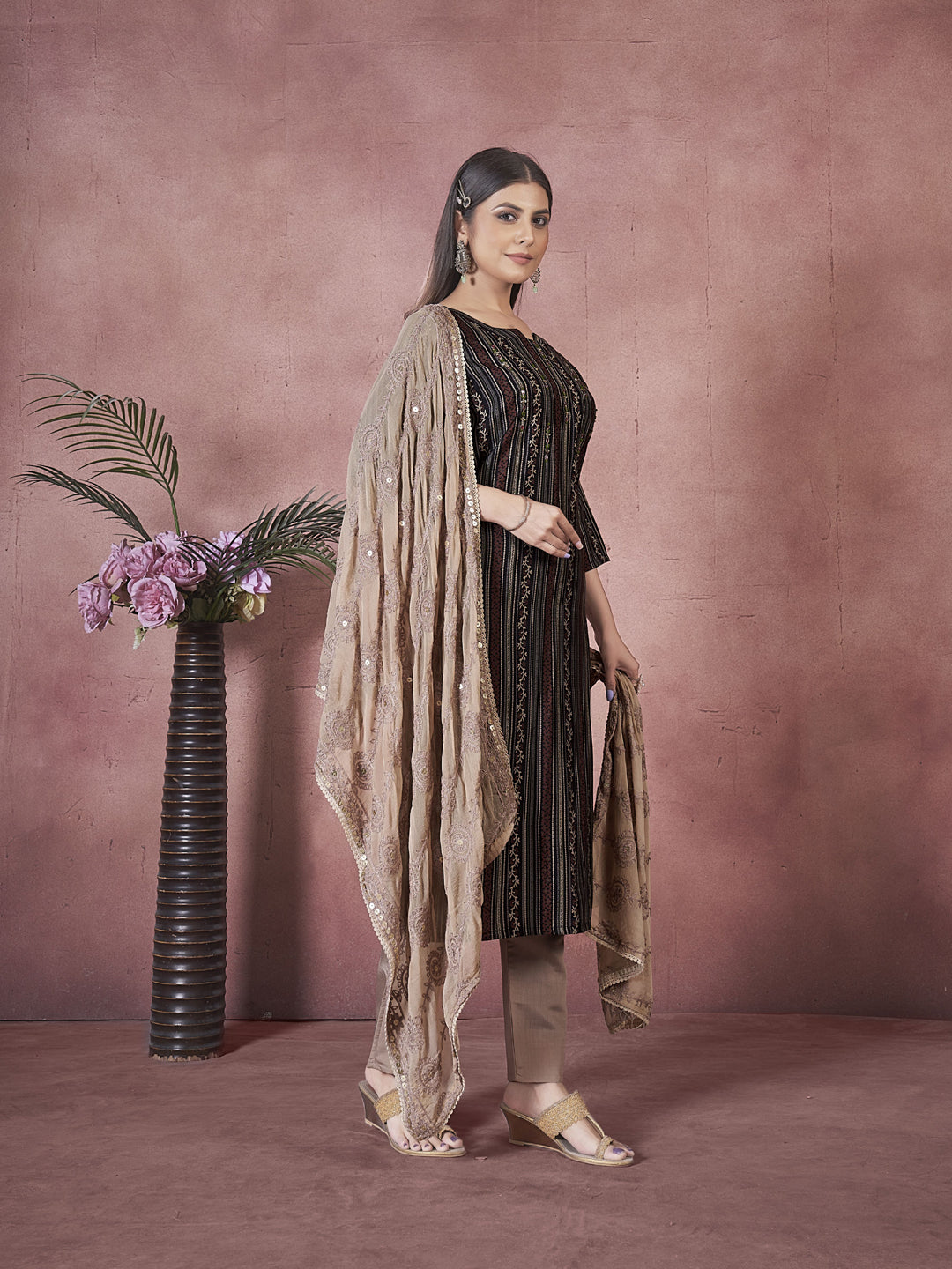 Stylish Black Ready-to-Wear Pant Suit with Elegant Embroidery - Perfect for Weddings, Parties & Formal Events