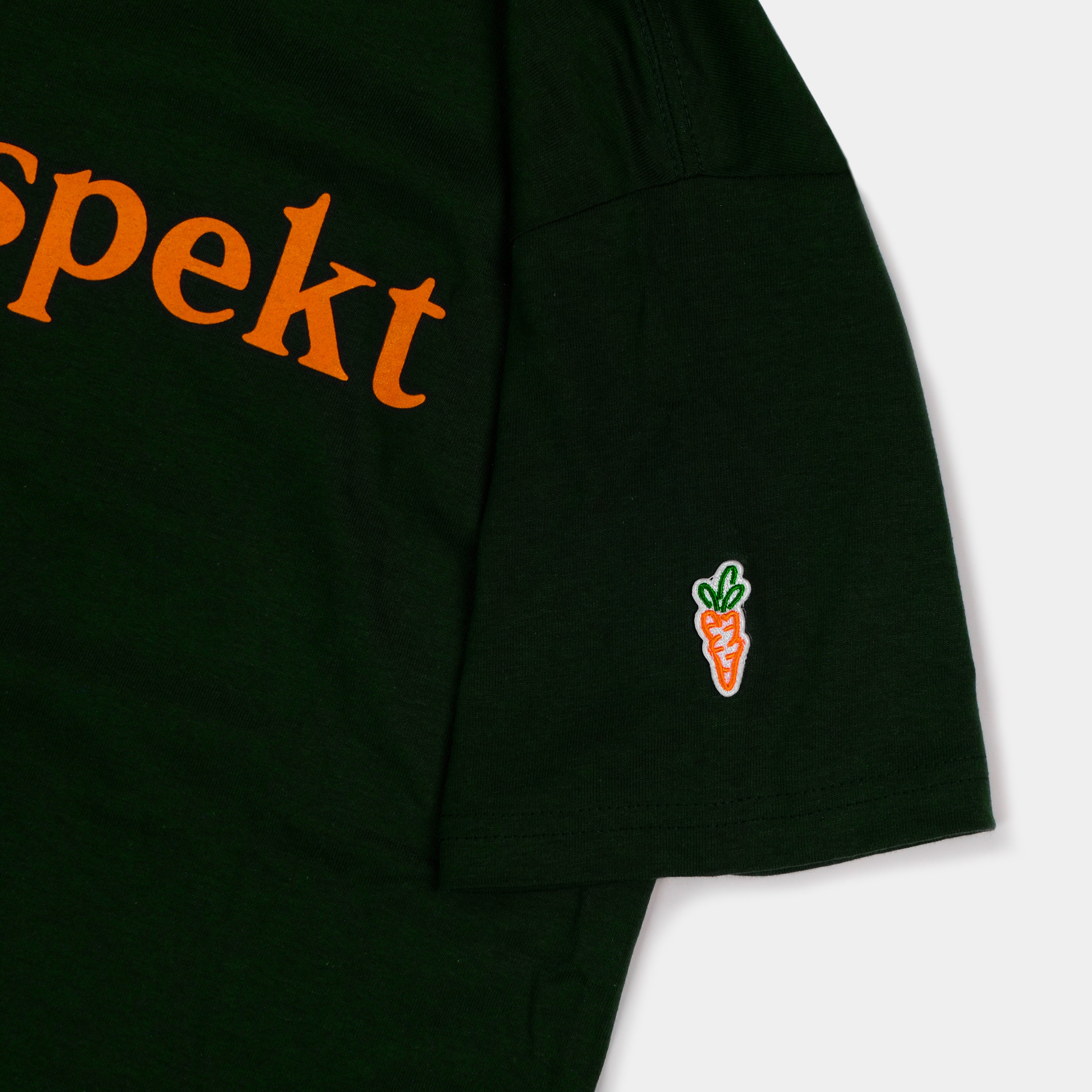 Retrospekt Green Carrot Graphic T-Shirt - Vintage Style Cotton Tee for Men & Women - Perfect for Casual Wear, Street Fashion & Retro Lovers