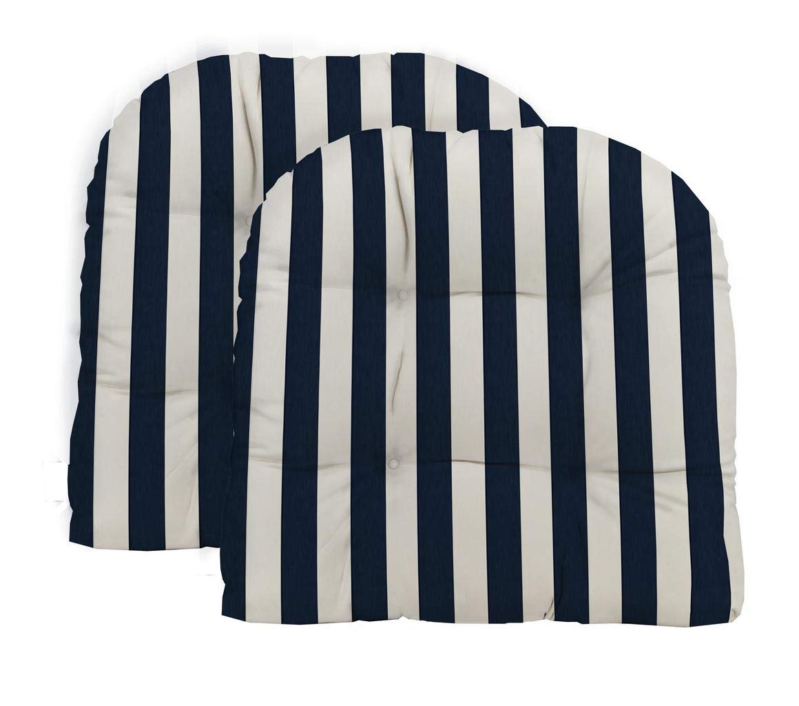 A Cozy Retreat: The Story of the Perfect Patio Chair Cushion