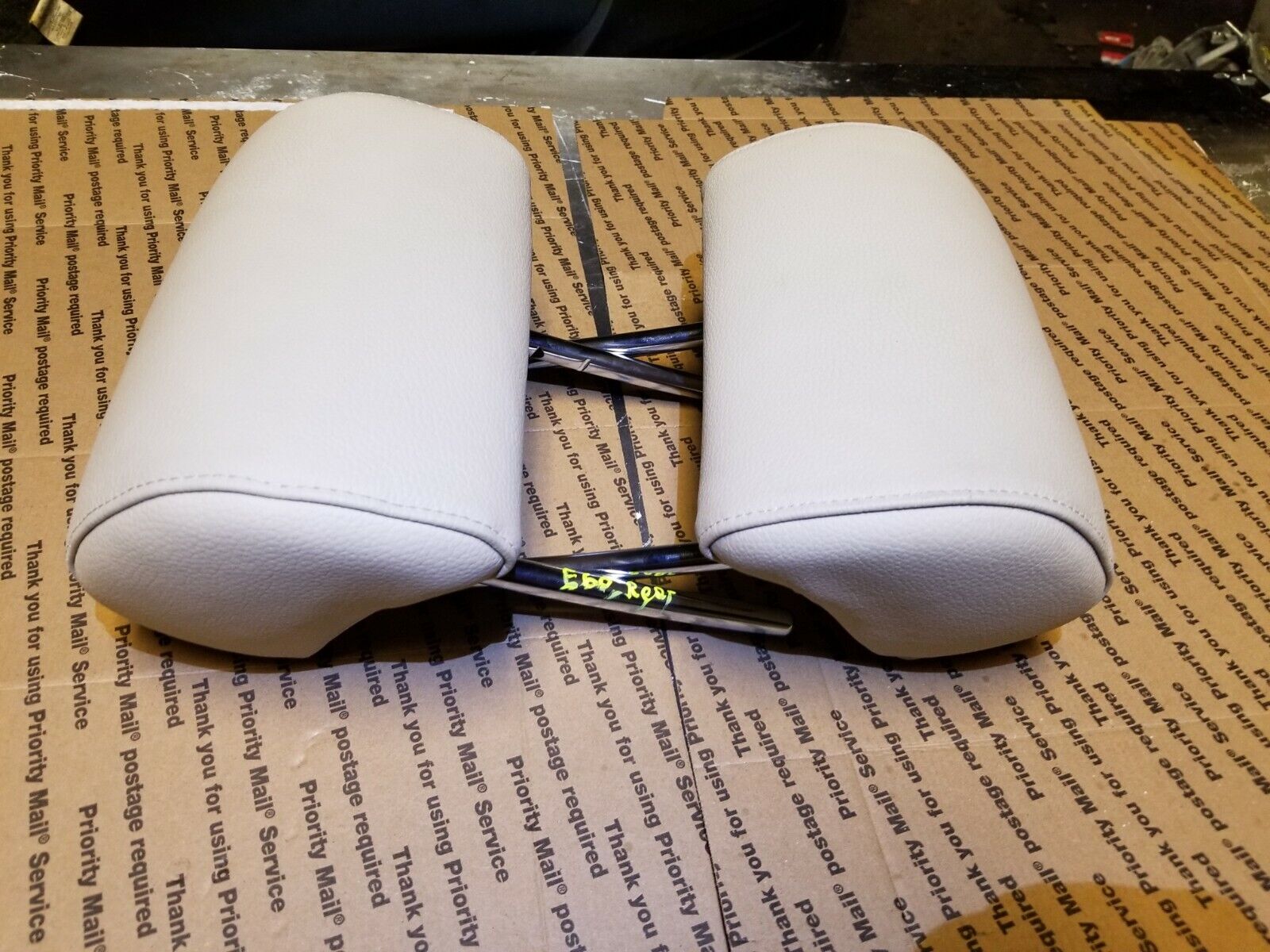 2005-2010 BMW E60 528iX Genuine OEM Left & Right Rear Seat Headrests - Perfect for Car Interior Upgrades & Comfort Enhancement