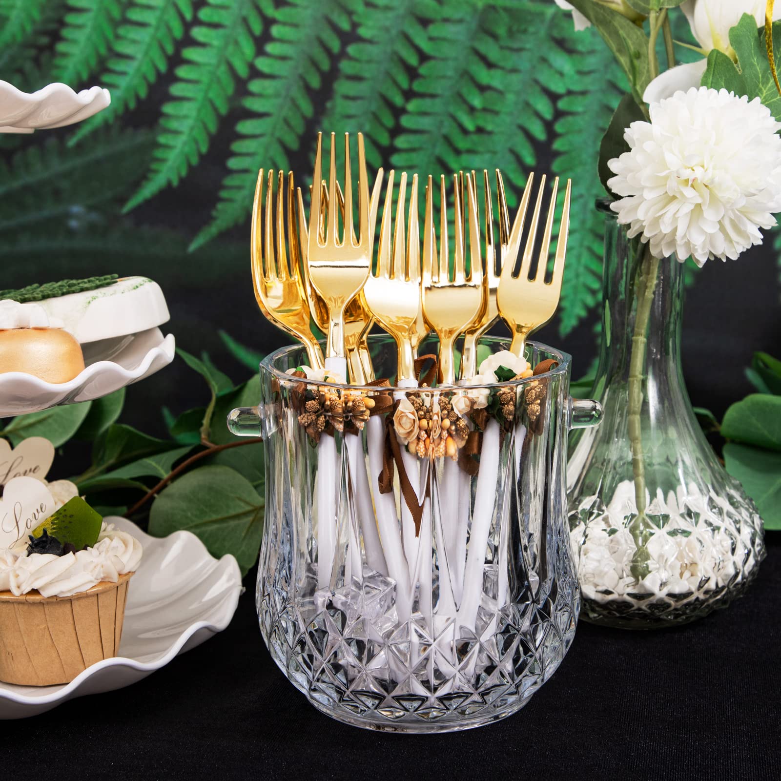 96-Piece Gold Plastic Dessert Plates Set - 48 Disposable 7.5