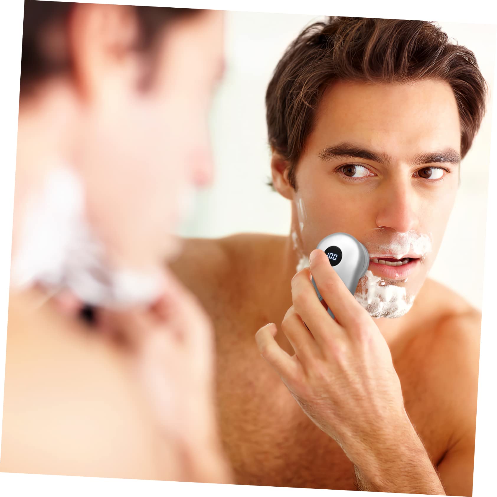 4pcs Mini Electric Shaver for Men - Portable Travel Beard Trimmer with ABS Silver Body, USB Rechargeable - Perfect for Home, Office, Gym & On-the-Go Grooming