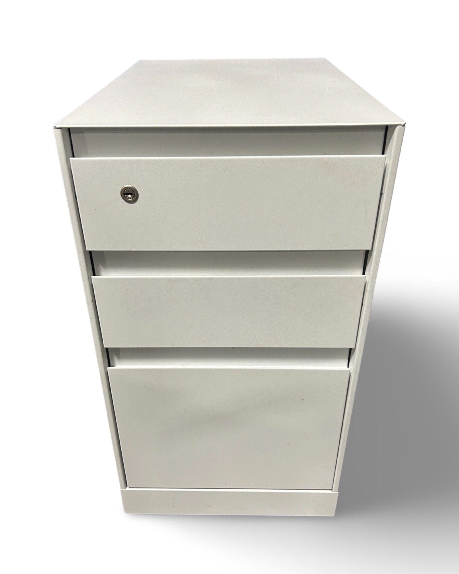 Premium Used Steelcase File Cabinets - 2/4 Drawer Office Storage Solutions for Home & Business Organization