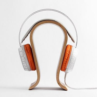 Premium Walnut Wooden Headphone Stand - Elegant Display & Organizer for Gaming Headsets, Studio Headphones - Perfect for Home Office, Gaming Setup & Workspace Decor