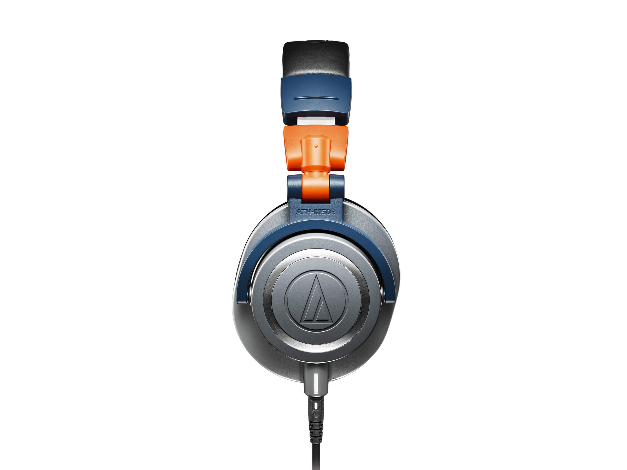 Audio Technica ATH-M50X Professional Studio Monitor Headphones - Closed-Back Design for DJing, Recording & Music Production - Perfect for Home Studios & Podcasting
