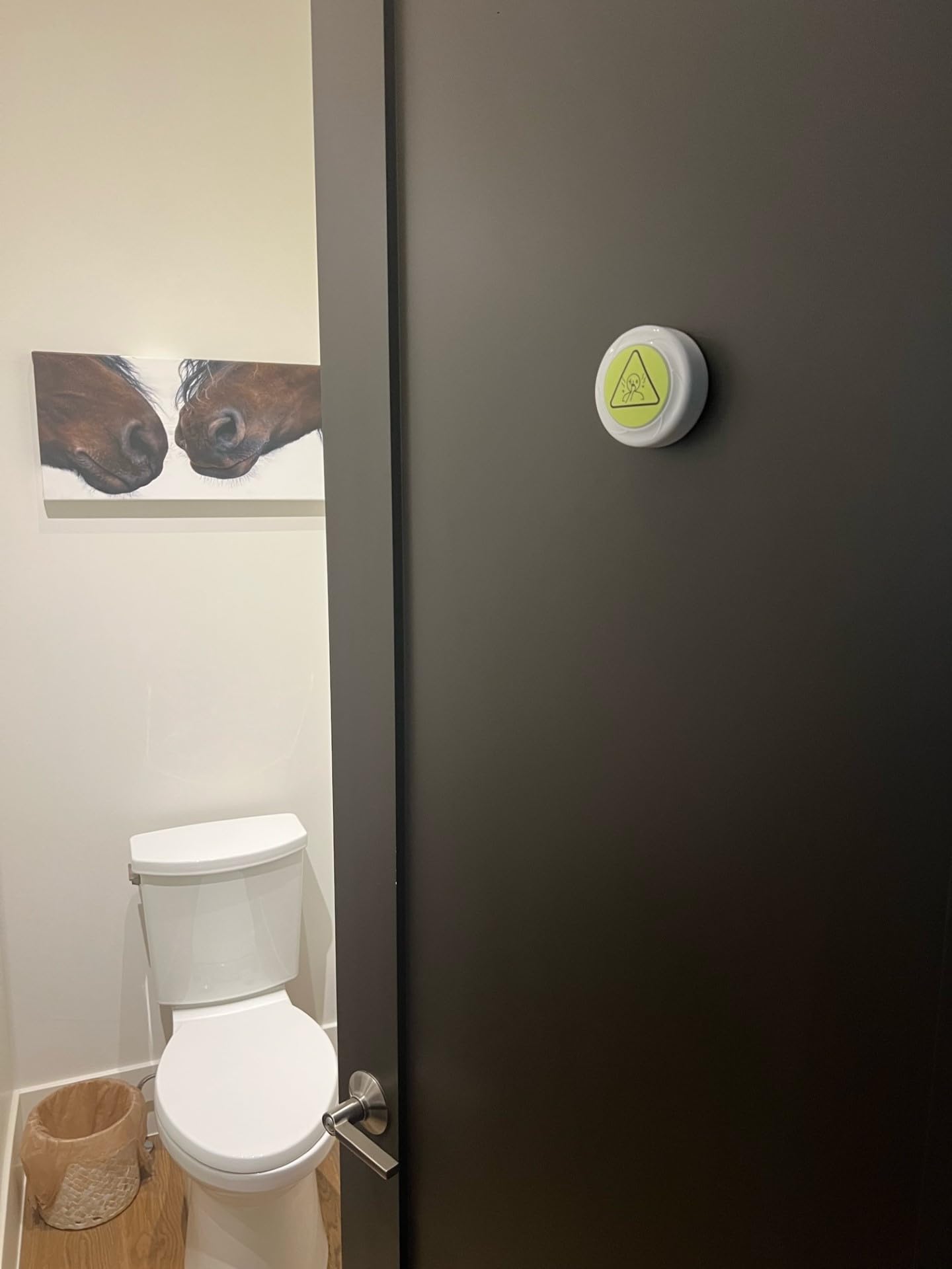 Hotz StinkAlert Bathroom Light & Toilet Timer - Funny Gag Gift for Men, Unique Dad Birthday Present & White Elephant Gift (Includes Batteries) - Perfect for Bathroom Humor & Practical Jokes