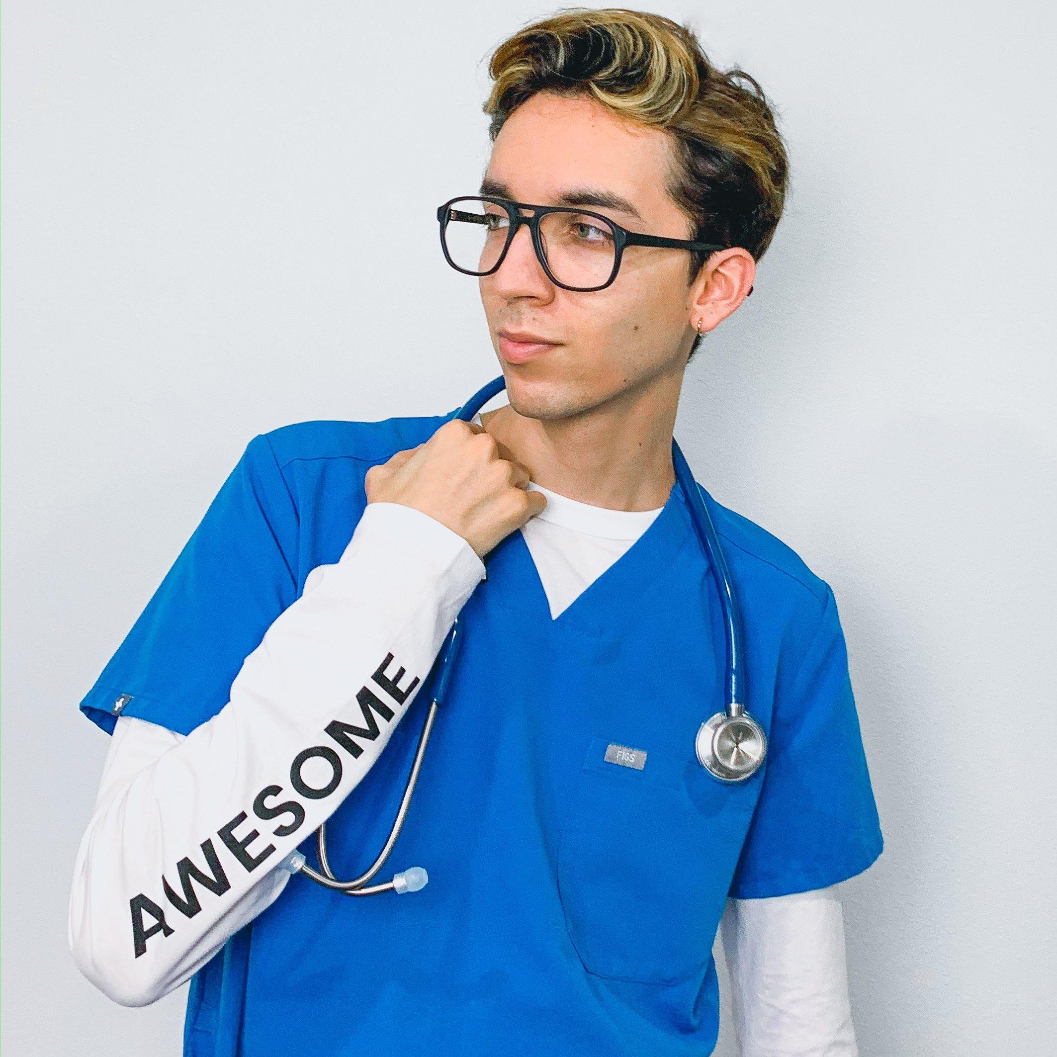 MD One® Adult Stethoscope - Royal Blue | Professional Medical Stethoscope for Doctors, Nurses & Students | Ideal for Clinical Use, Physical Exams & Healthcare Training