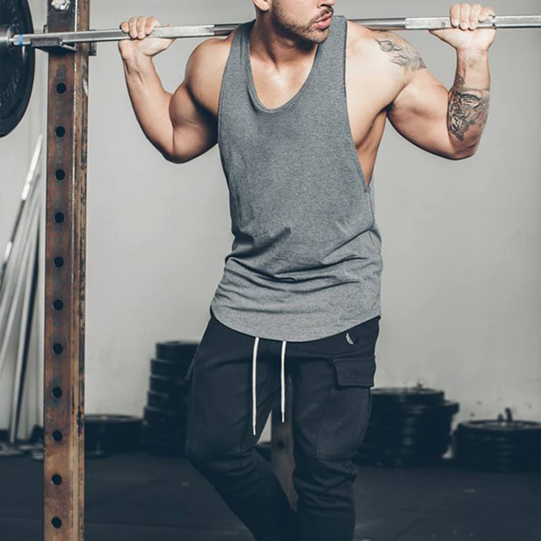 ZUEVI Men's Workout Tank Tops - Sleeveless Muscle Shirts for Bodybuilding & Gym Training - Breathable Athletic Stringer Tees for Men's Fitness & Summer Outdoor Activities