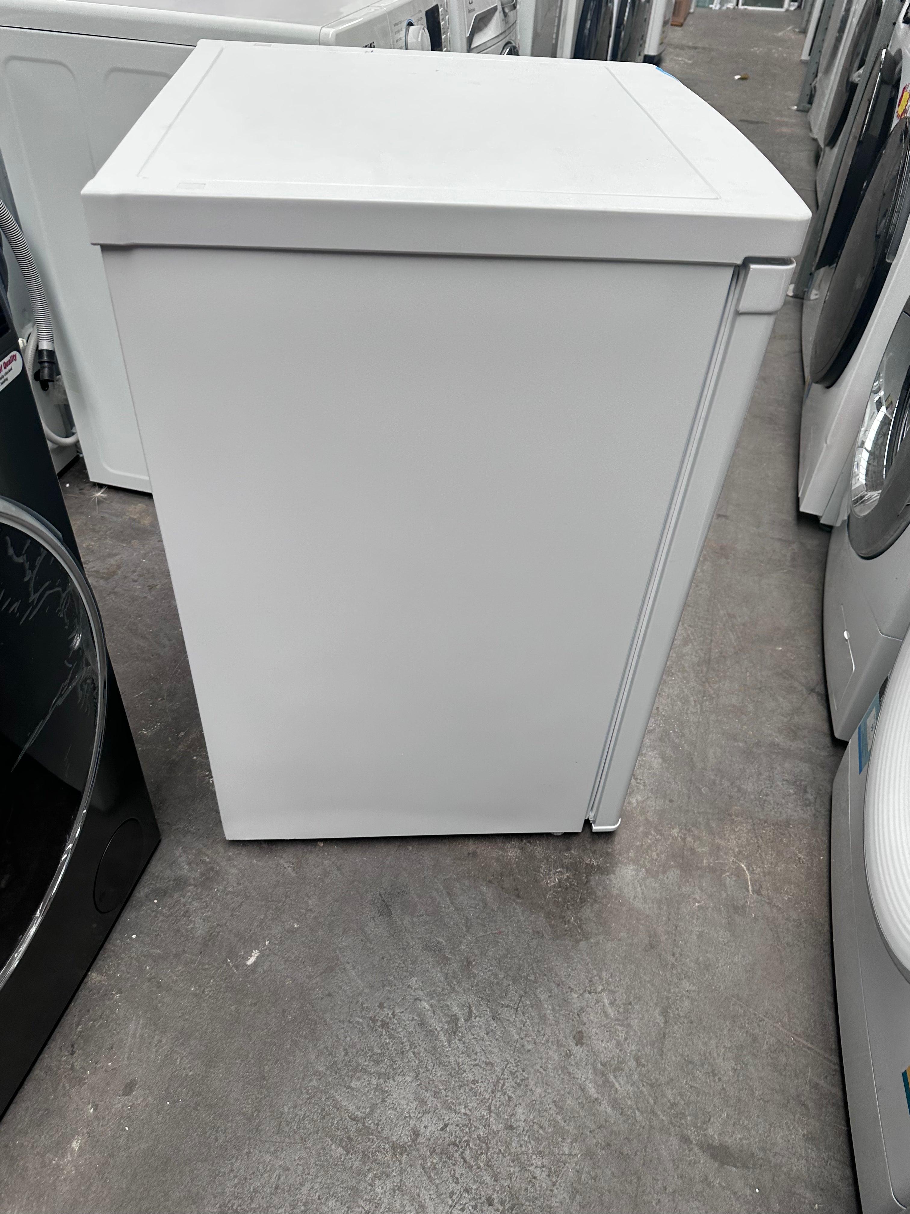 Haier HVF91VW 91L Upright Freezer - Energy Efficient Compact Deep Freezer for Home, Garage & Basement Storage - Perfect for Frozen Foods, Meat & Bulk Groceries (Factory Second)