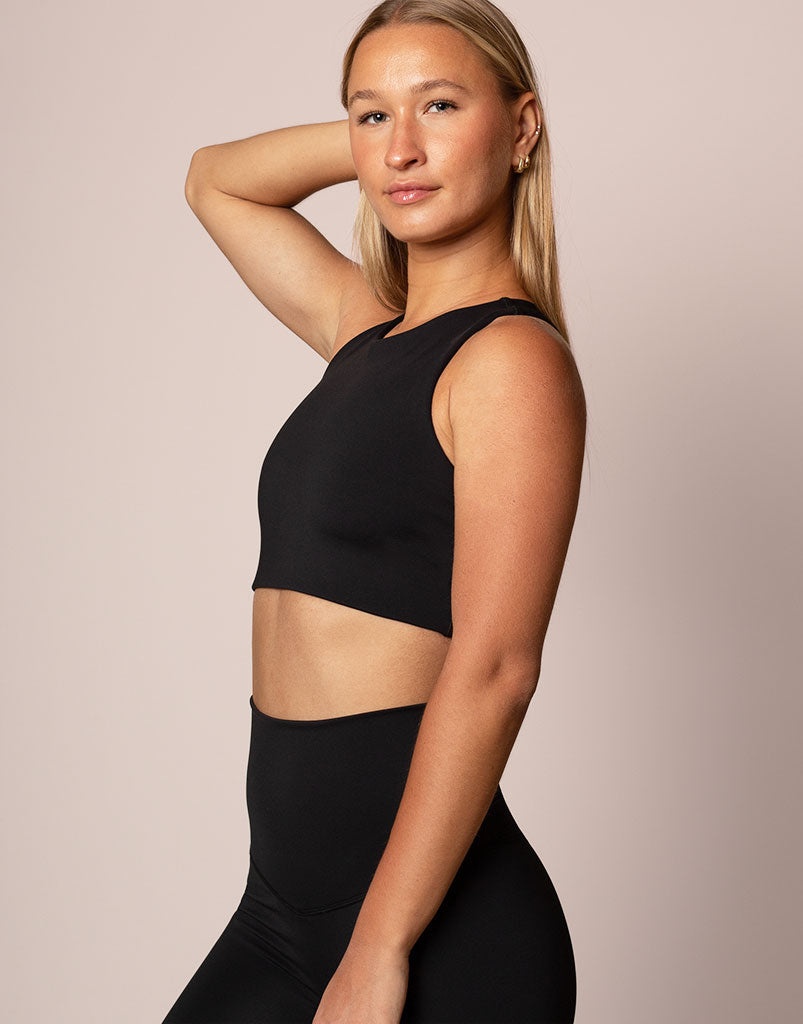 Freestyle Crop Top Black - Stylish & Comfortable Women's Fashion for Casual Wear, Gym, and Street Style