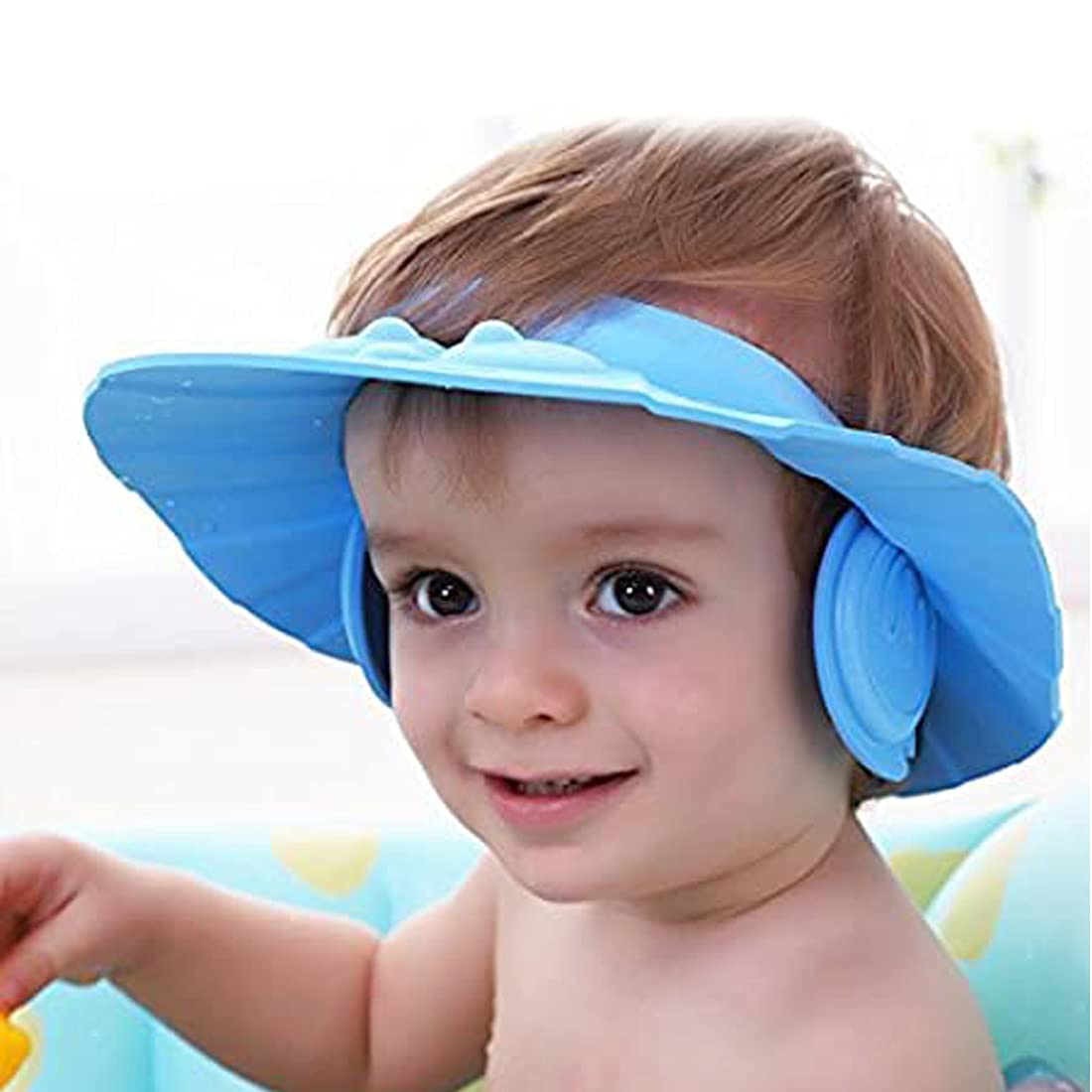 **Adjustable Baby Shower Cap - Soft & Safe Bathing Cap for Infants & Toddlers - Eye & Ear Protection - Waterproof Bath Time Accessory - Perfect for Baby Showers, Bathing, and Swimming (1 Pack, Yellow)**