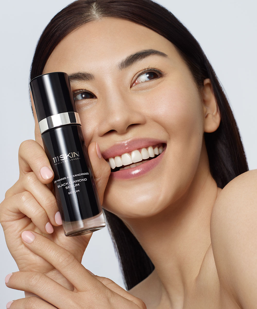 Black Diamond Anti-Aging Serum for Face - Vitamin C & Hyaluronic Acid Skincare Treatment - Brightens, Hydrates & Reduces Wrinkles - Perfect for Night Routine & Daily Skincare Regimen