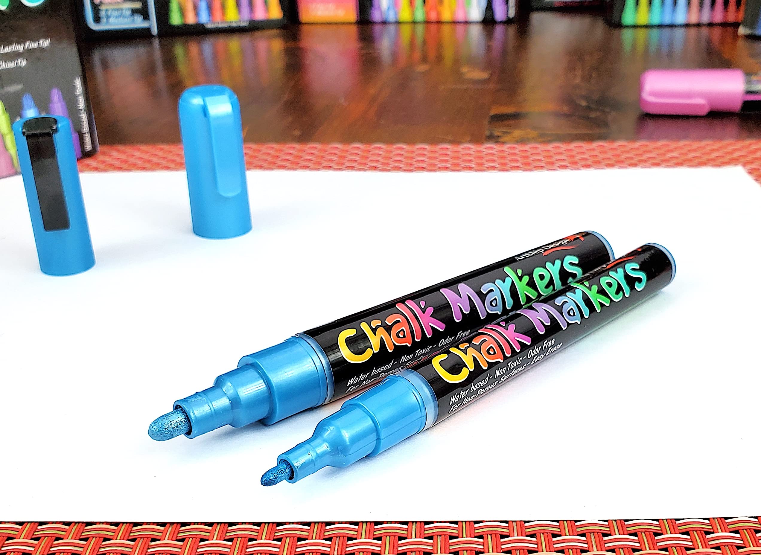 18 Metallic Chalk Markers - Dual Tip Liquid Chalk Pens Set (Fine & Medium Reversible) - Wet Erasable for Whiteboards, Glass, Windows, Mirrors - Perfect for Menu Boards, Classrooms, Restaurants & DIY Crafts