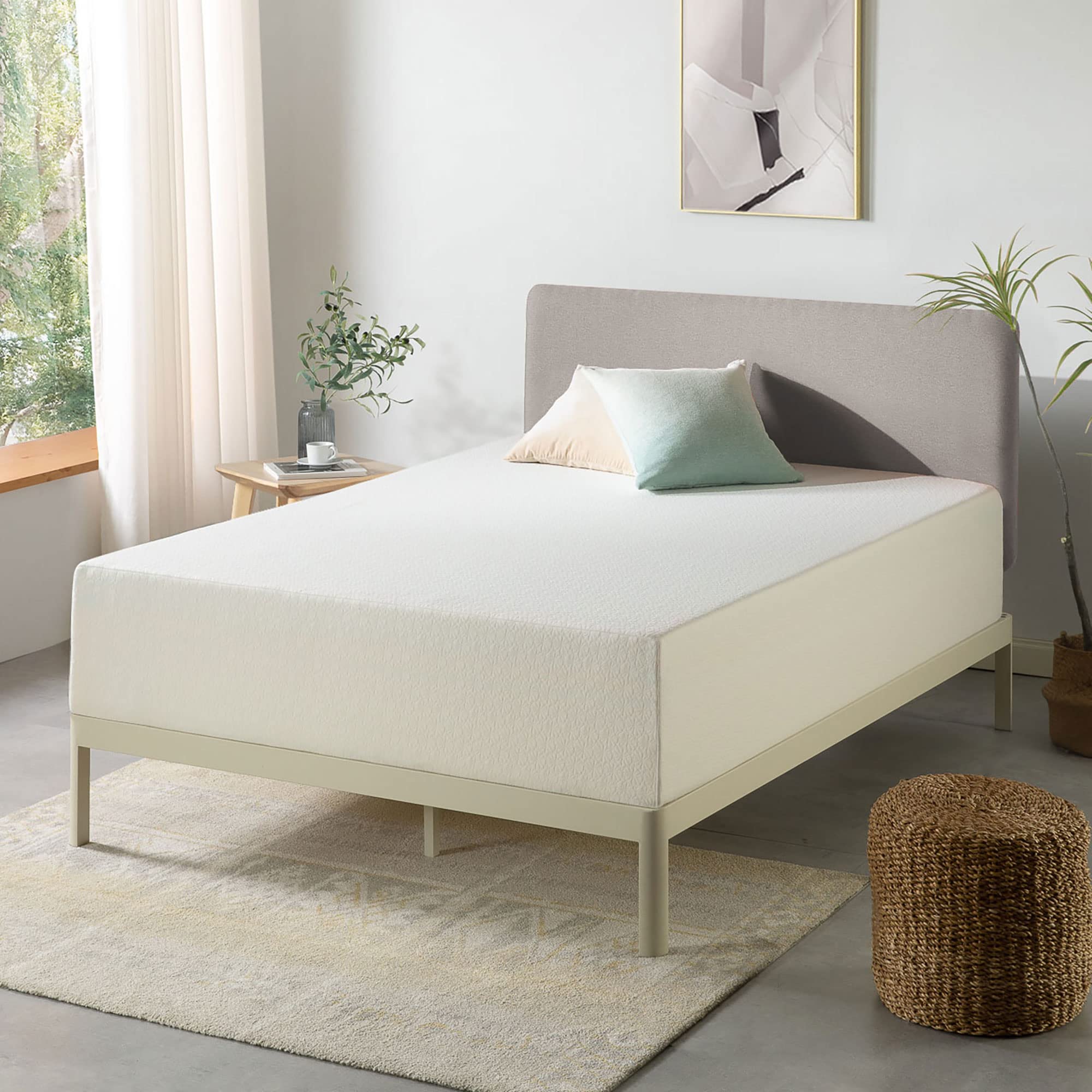 14 Inch Queen Mattress in a Box - Green Tea Memory Foam for Pressure Relief & Cool Sleep | Best Affordable Bed for Side Sleepers & Back Pain Relief | Perfect for Guest Rooms & Dorm Beds