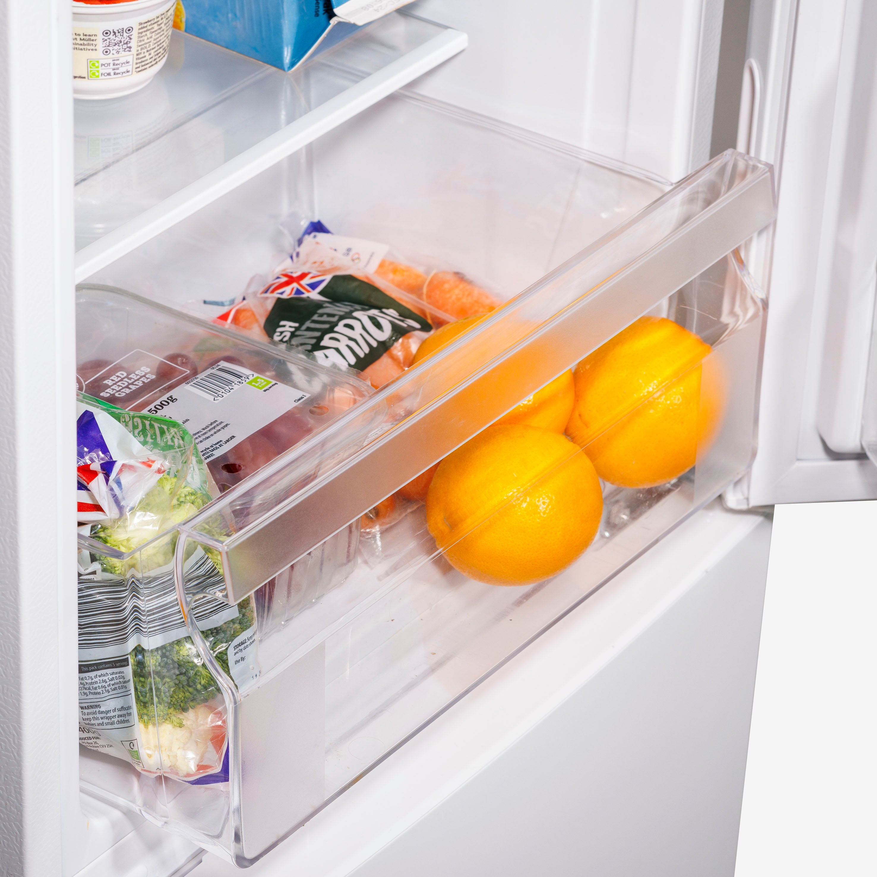 Baridi 47cm 70/30 Fridge Freezer with Adjustable Thermostat - 157L Capacity, Energy Efficient, White (Model DH252) - Perfect for Apartments, Dorms, and Small Kitchens