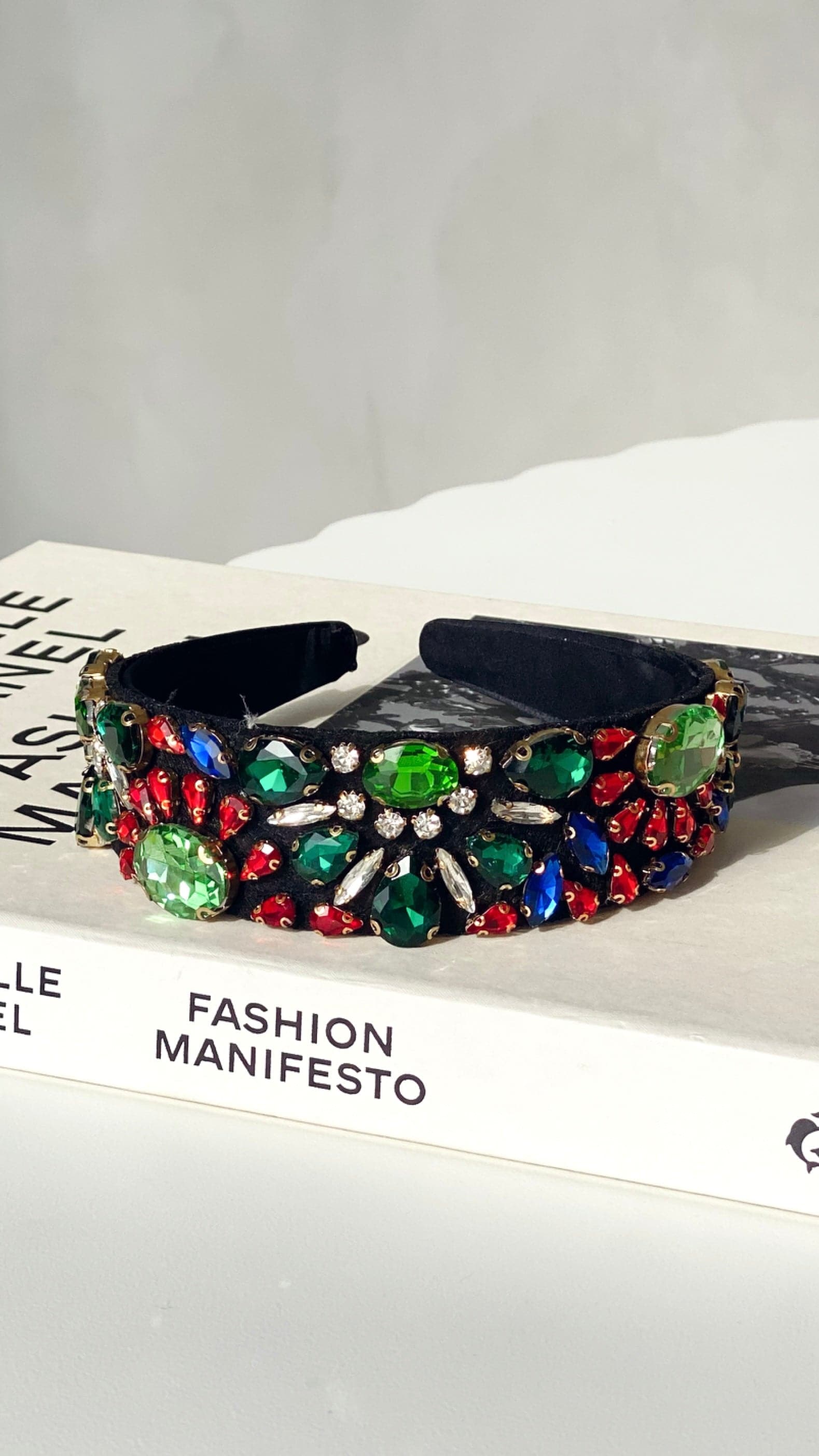 Elegant Flower Garden Jeweled Headband for Women - Green & Multicolor Hair Accessory for Weddings, Parties & Special Occasions