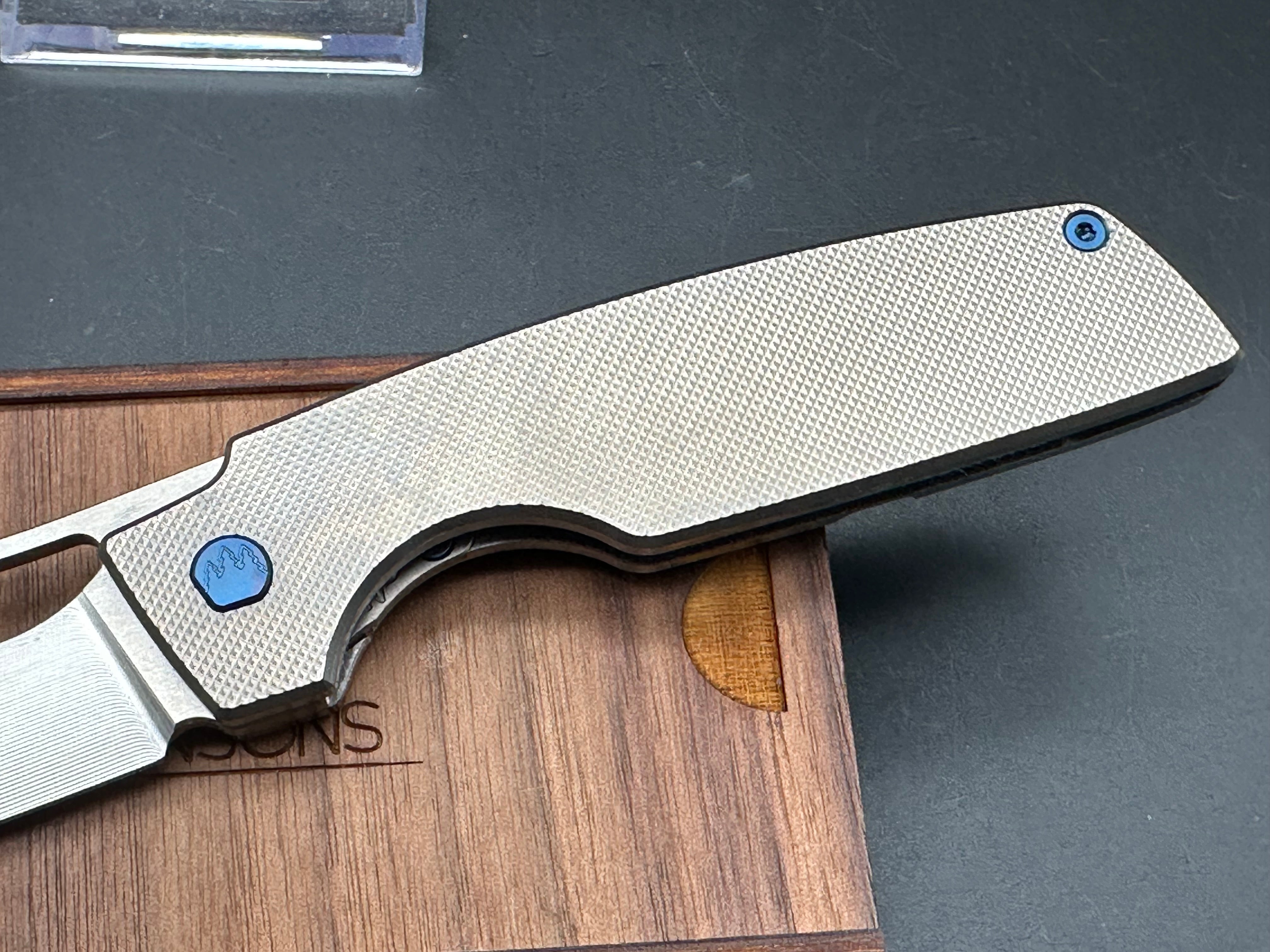 Premium Rob Johnson Cedar Titanium Handle Knife with RWL34 Blade – Perfect for Outdoor Camping, Hunting, and Survival Adventures