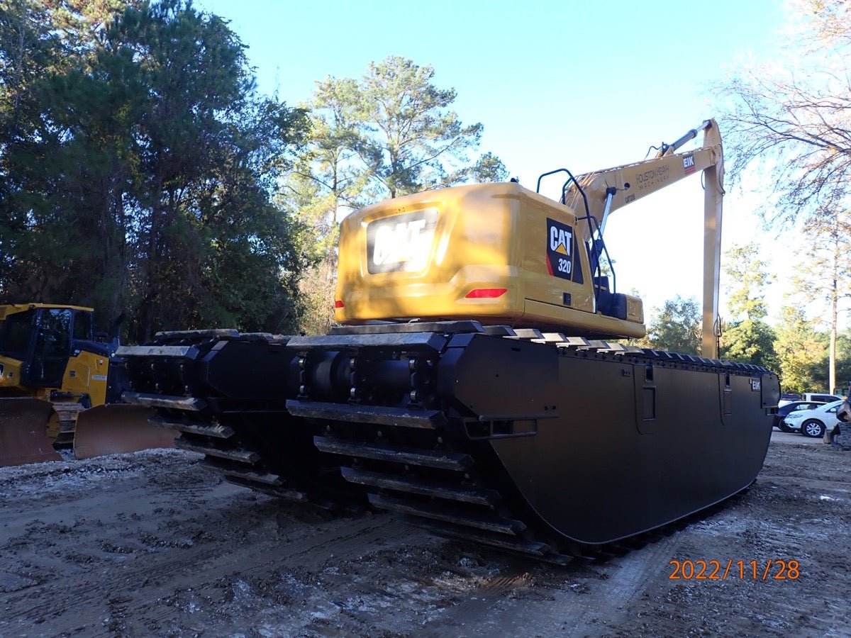 Caterpillar 2019 Long Reach Excavator - 4902 Hours | Heavy Duty Construction Equipment for Digging & Demolition
