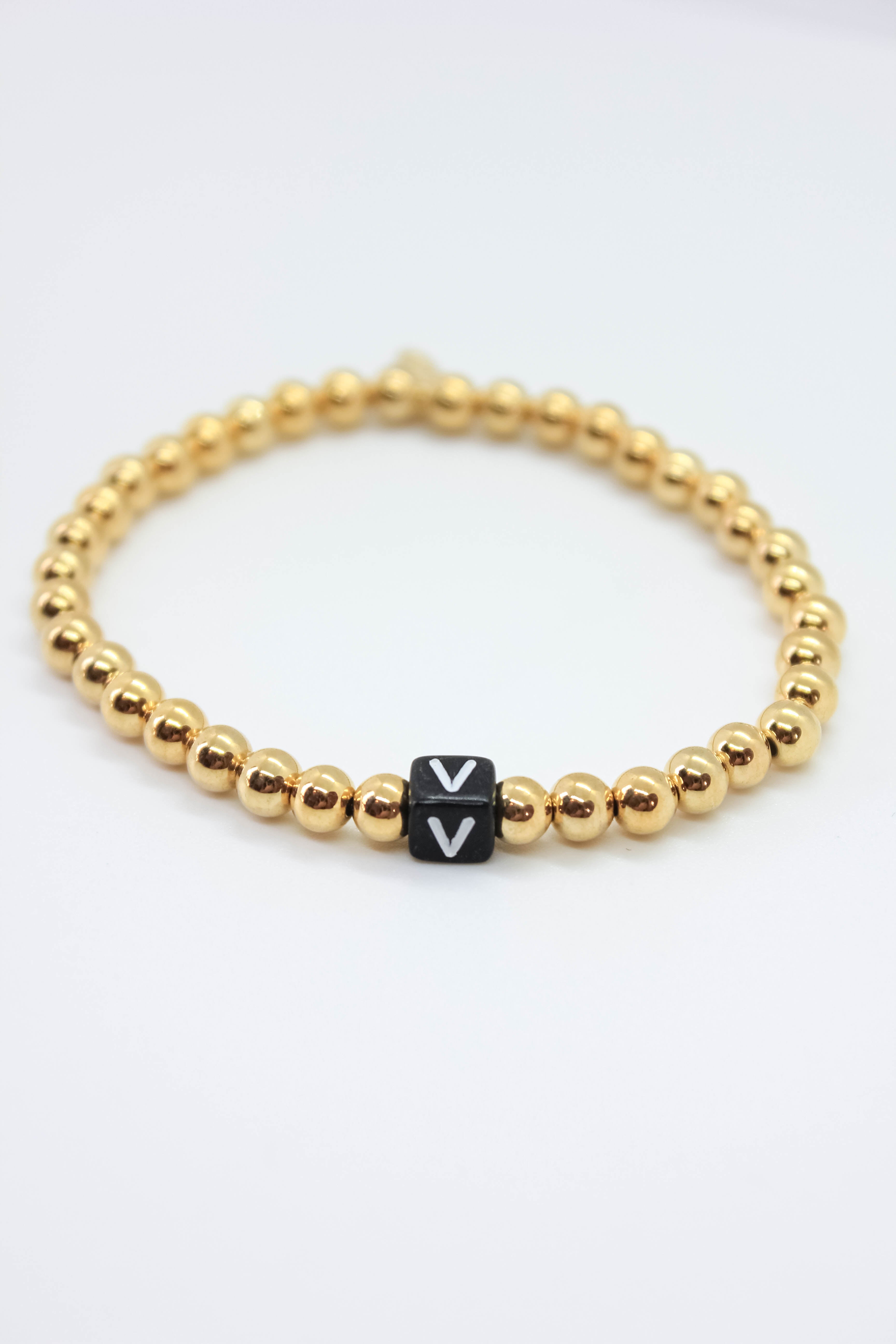 Personalized Alphabet Monogram Bracelet for Women - Custom Initial Letter Jewelry Gift for Her - Perfect for Birthdays, Anniversaries & Everyday Wear