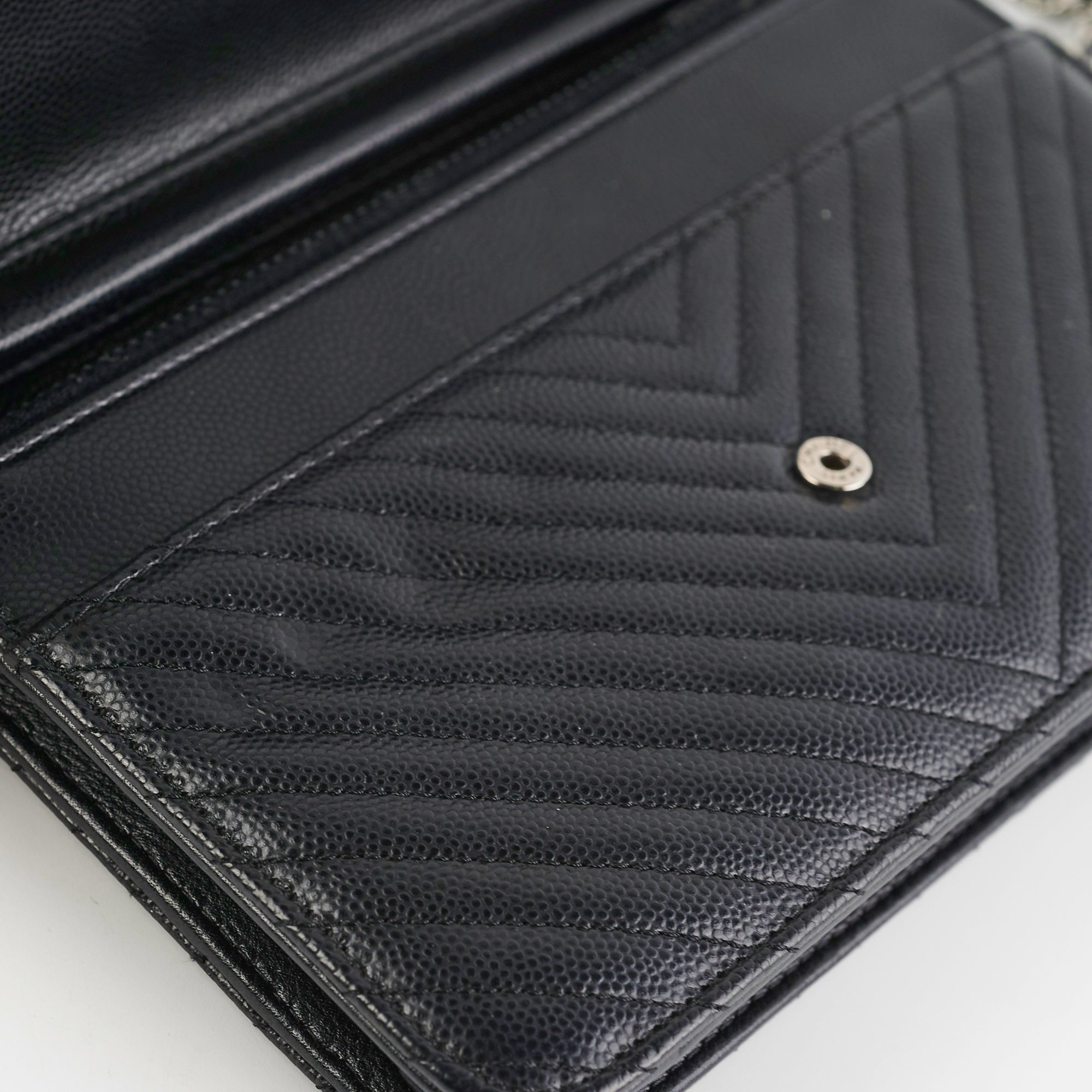Chanel Caviar Leather Wallet on Chain WOC Chevron Quilted Crossbody Bag Black - Perfect for Evening Out & Daily Essentials