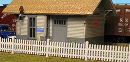 Monroe Models HO Scale Picket Fence with 3 Gates - 175 Scale Feet - Easy Assembly (Item 2307) for Model Train Layouts & Diorama Scenery