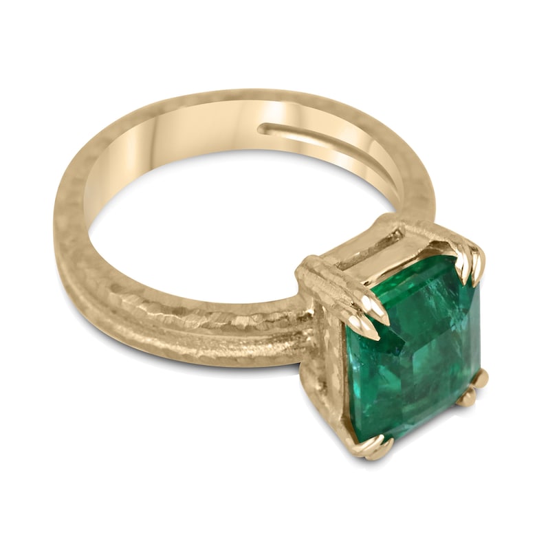 3.43ct Natural Earth-Mined Emerald 14K Gold Hammered Finish Split Shank Solitaire Ring for Women - Perfect for Engagement, Wedding, Anniversary & Special Occasions