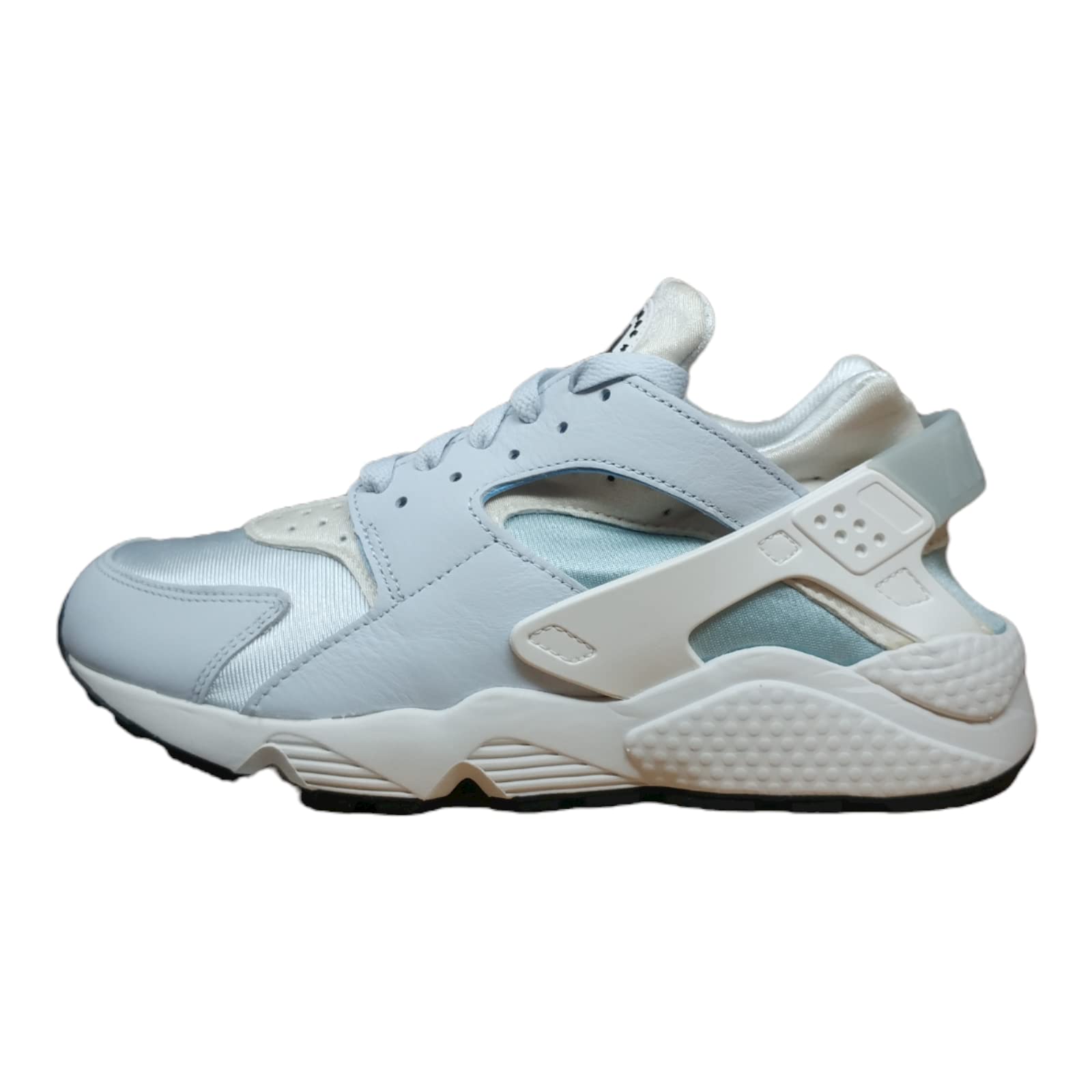Nike Air Huarache Utility Sneakers - Men's Lightweight Running Shoes with Cushioned Support for Gym, Jogging & Casual Wear