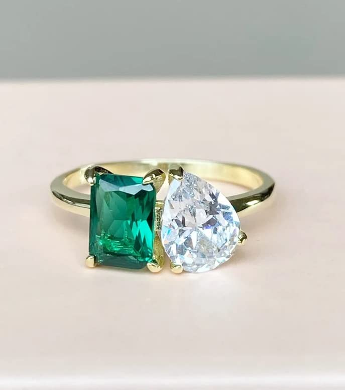 Phoenixjewel Toi Et Moi Ring - 2 Stone Engagement & Wedding Ring with Green Emerald Cut Diamond & Pear Gemstone - 14K Gold Plated Silver Ring for Women - Perfect for Mother's Day, Birthday Gifts & Anniversary Celebrations