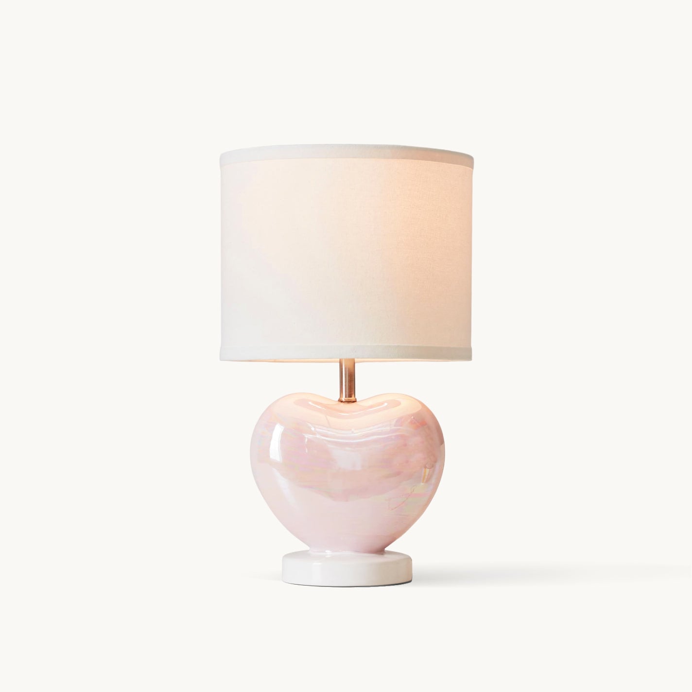 Heart-Shaped LED Table Lamp - Romantic Bedside Night Light for Bedroom, Living Room, or Nursery - Perfect for Valentine's Day, Wedding Decor & Cozy Ambiance