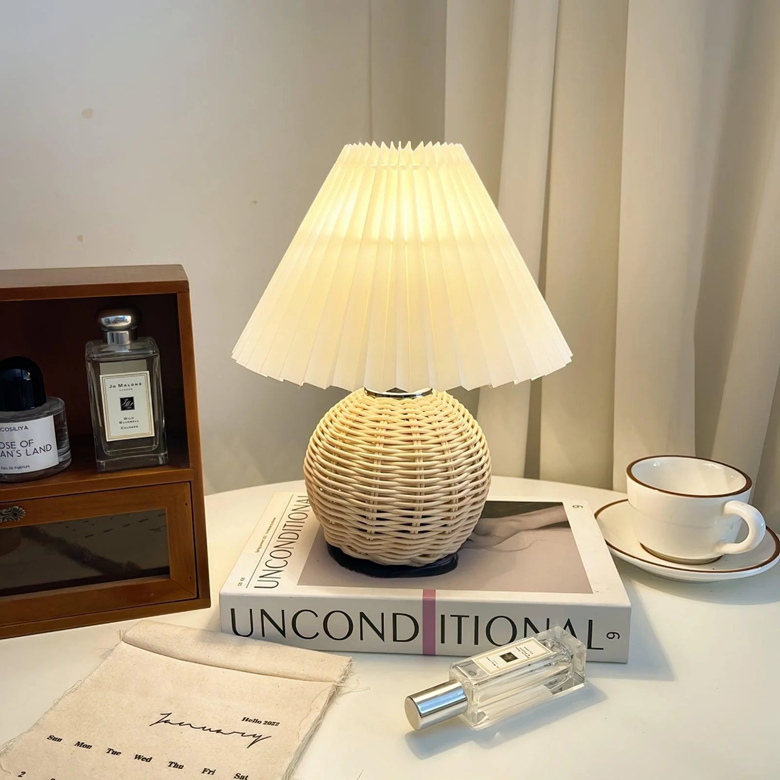 Rattan Pleated Table Lamp - Natural Woven Texture, Modern Boho Style for Bedroom, Living Room & Office Decor