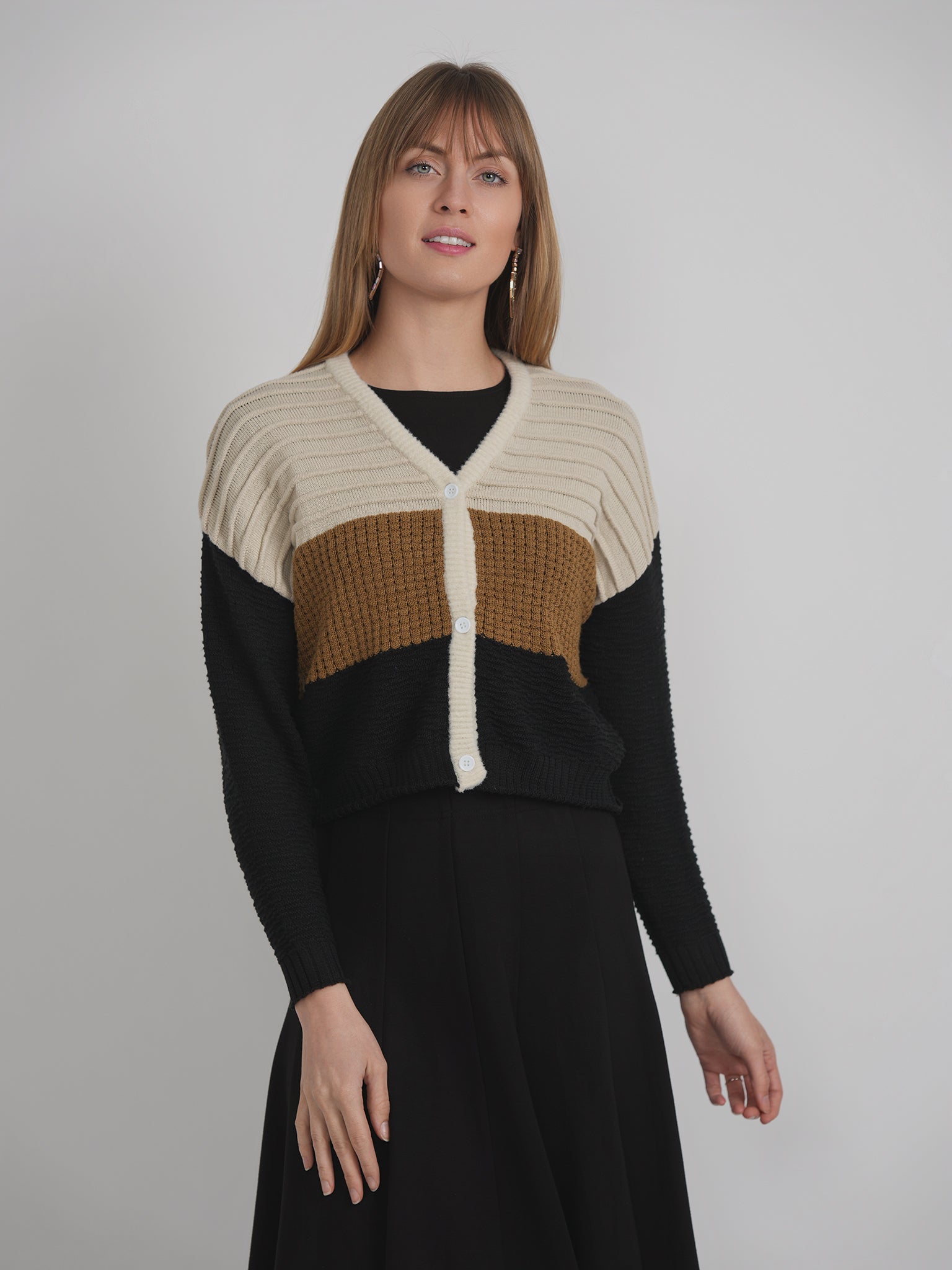 Stylish Cropped Knit Color Block Cardigan for Women - Trendy Layering Piece for Fall & Winter Fashion | Perfect for Office, Date Night & Casual Outfits