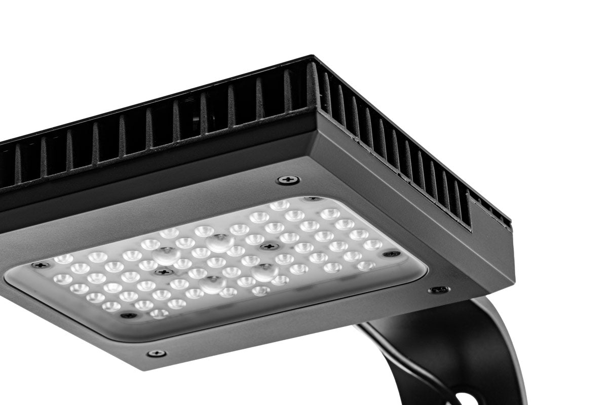 Chihiros Nova 1 LED Aquarium Light with Stand Kit - Perfect for Planted Tanks & Freshwater Aquariums