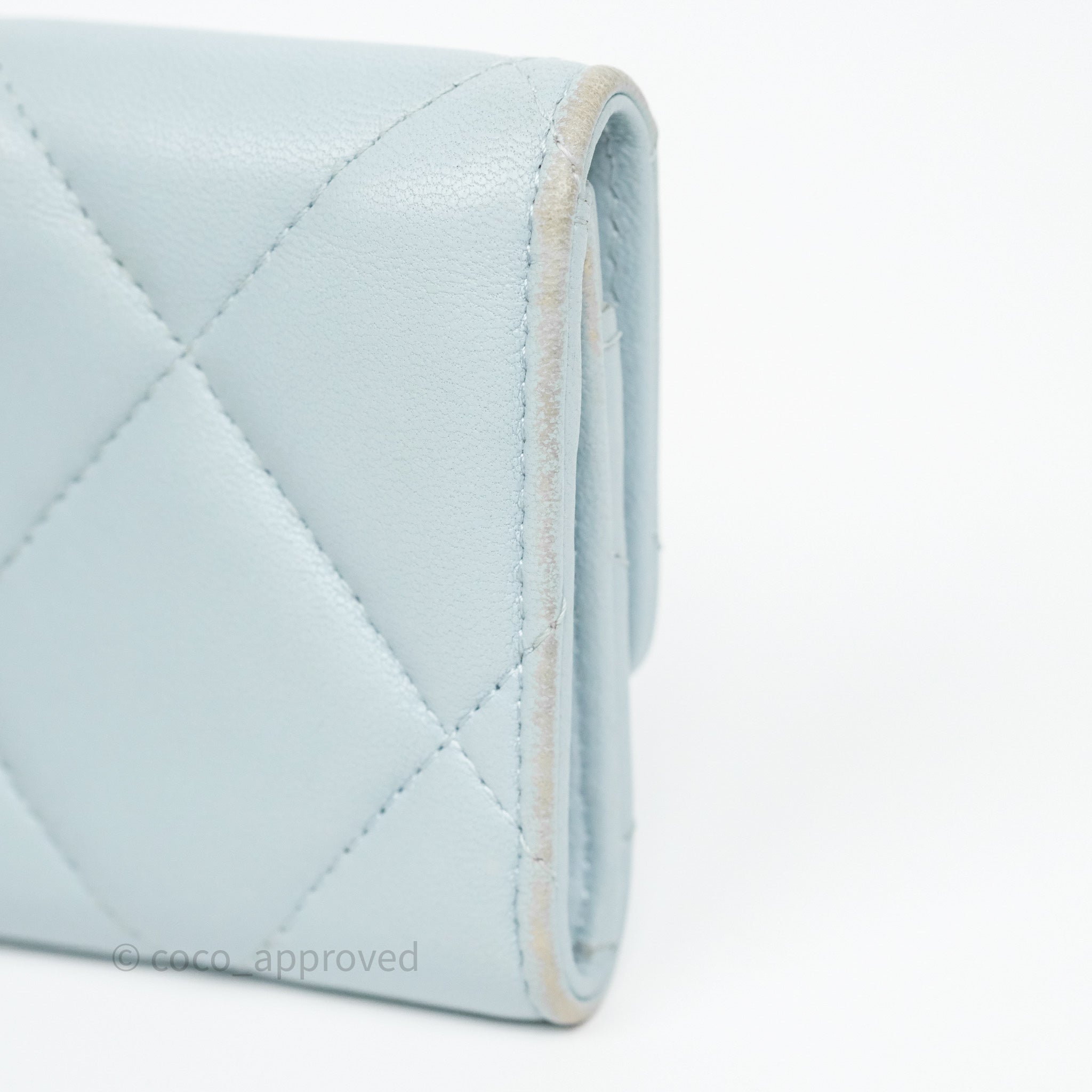 Chanel 19 Flap Card Holder in Light Blue Lambskin - Luxury Leather Wallet for Women | Perfect for Everyday Use, Travel & Gift Giving