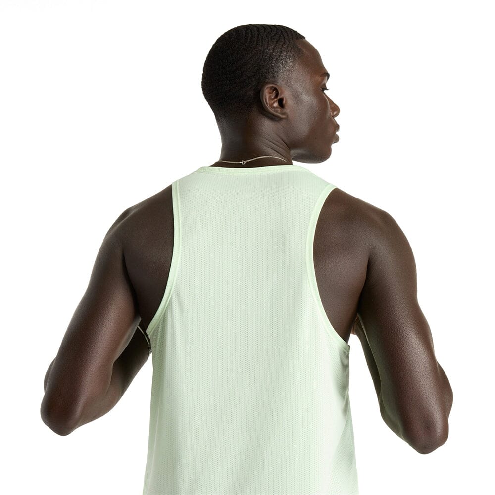 New Balance Men's Running Singlet - Lightweight & Breathable Workout Top for Jogging, Gym & Training - Comfortable Athletic Shirt for Active Lifestyles