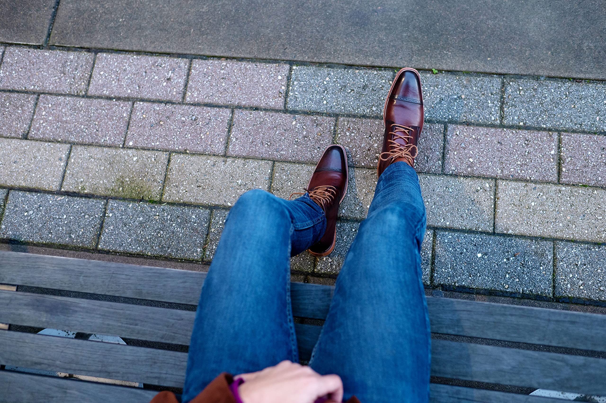 Stylish Men's Oxford Dress Boots for Business & Formal Events - Lace-Up Leather Shoes with Studded Wood & Rubber Outsole - Perfect for Office, Weddings & Professional Occasions