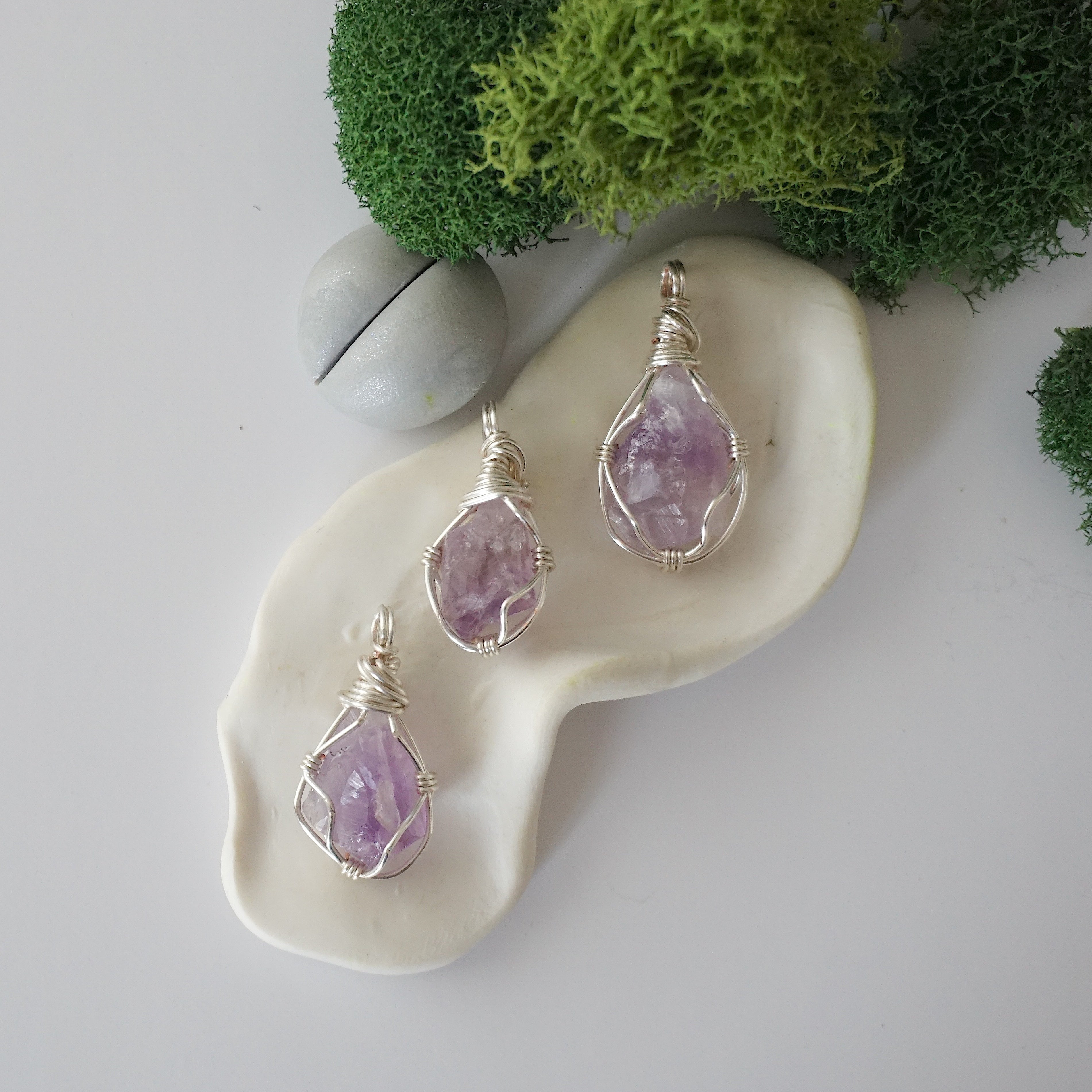Amethyst Birthstone Necklace for Women - February Birthstone Jewelry - Elegant Crystal Pendant for Gifts, Anniversaries & Special Occasions