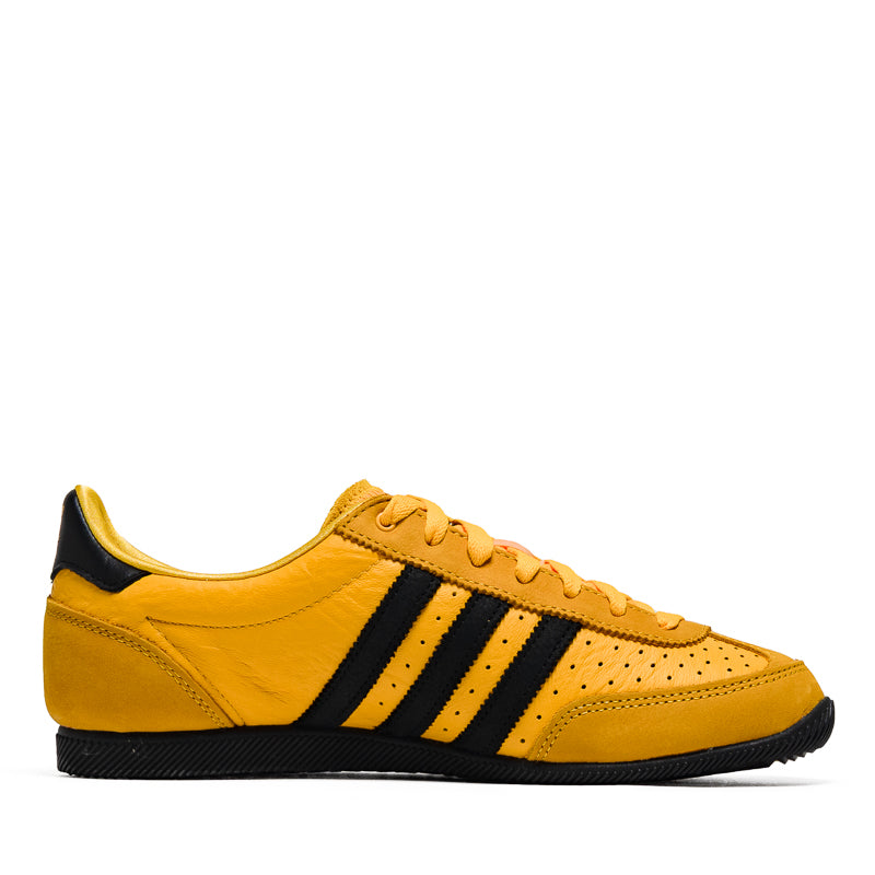 Adidas Women's Japan Crew Socks - Yellow & Core Black - Comfortable Athletic Socks for Running, Gym & Casual Wear