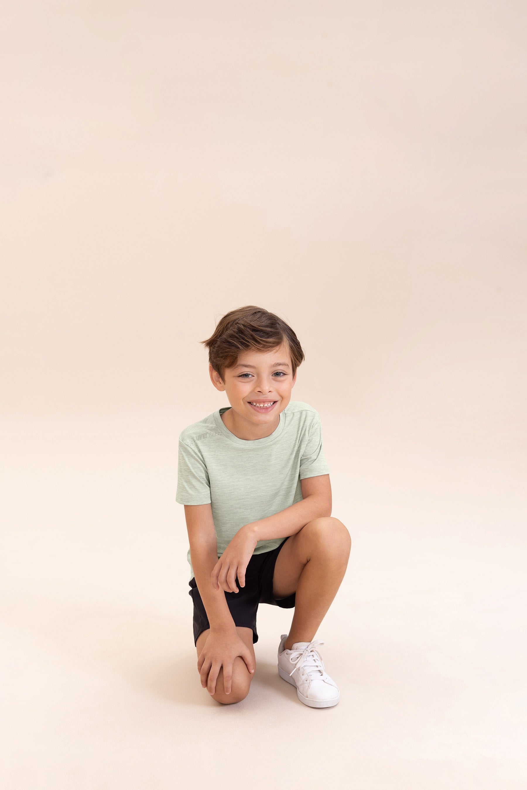 Comfy LIVE! Kids Skin T-Shirt - Soft & Breathable Cotton Tee for Boys & Girls - Perfect for Playtime, School & Everyday Wear