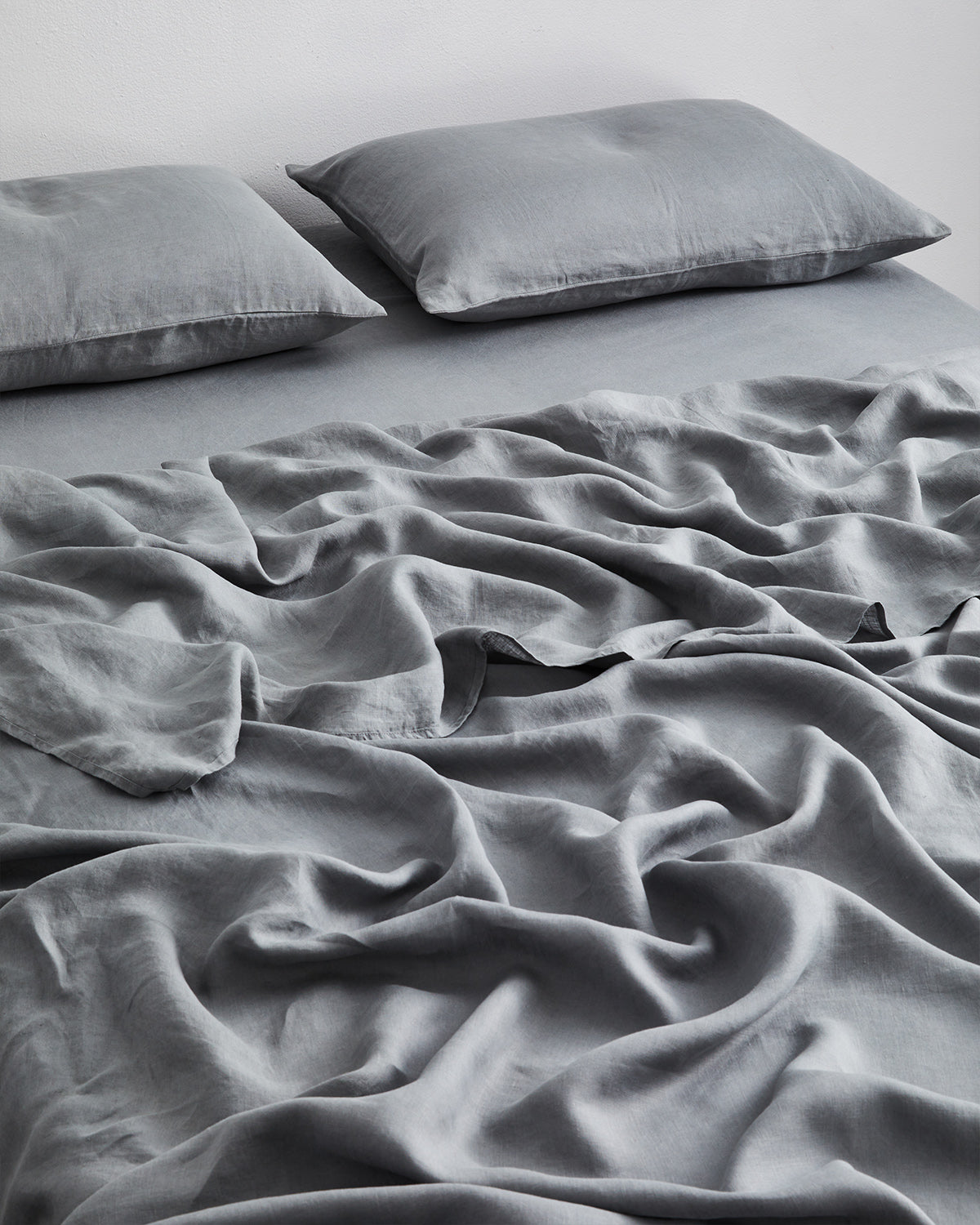 100% French Flax Linen Fitted Sheet - Organic & Breathable Bedding - Perfect for Hot Sleepers & Eco-Friendly Homes - Queen/King Size Options