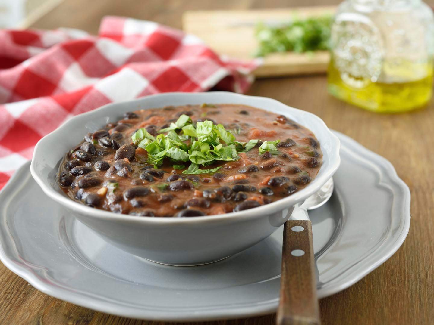 Organic Black Turtle Beans - High in Fiber & Protein, Raw, Non-GMO, Vegan, Bulk 25LB - Perfect for Soups, Stews, and Healthy Meal Prep